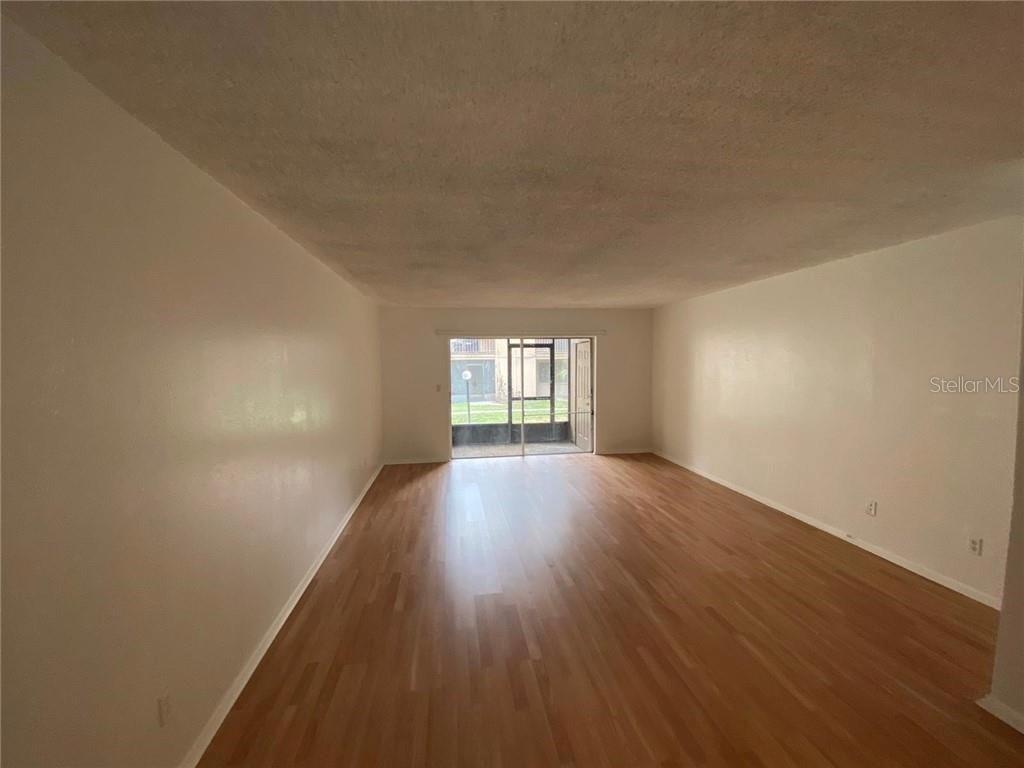 7508 PRESLEY PL #100, TAMPA, FL, 33617