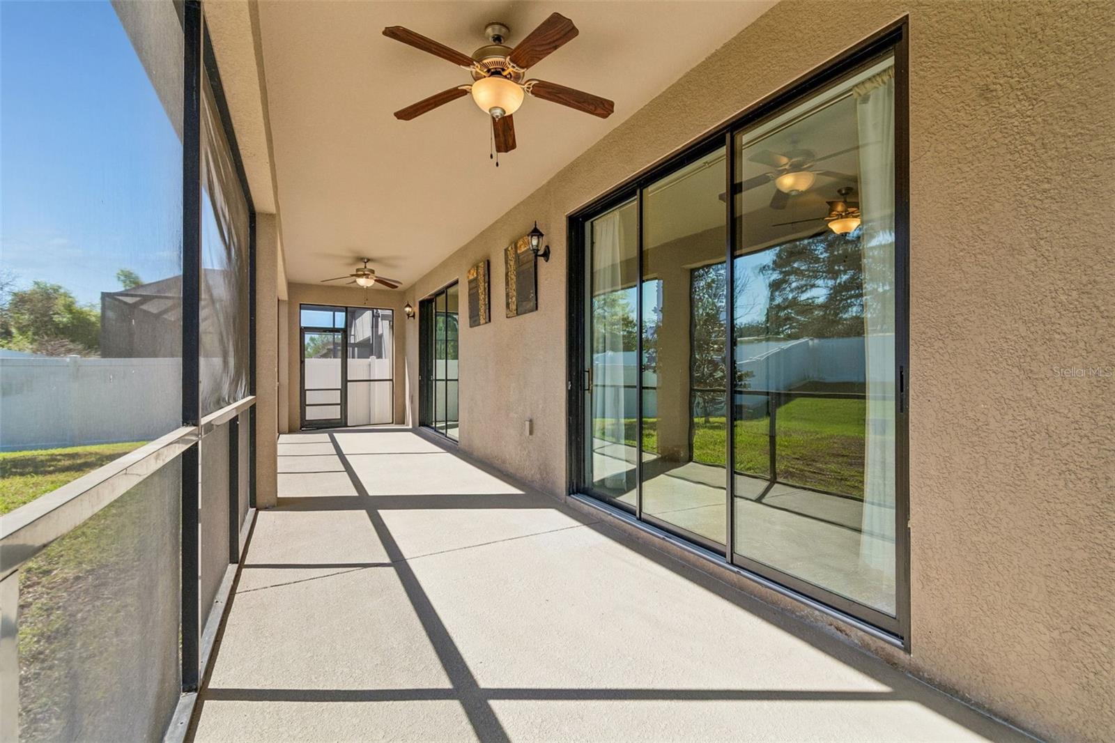 1214 FLORABLU DR, SEFFNER, FL, 33584