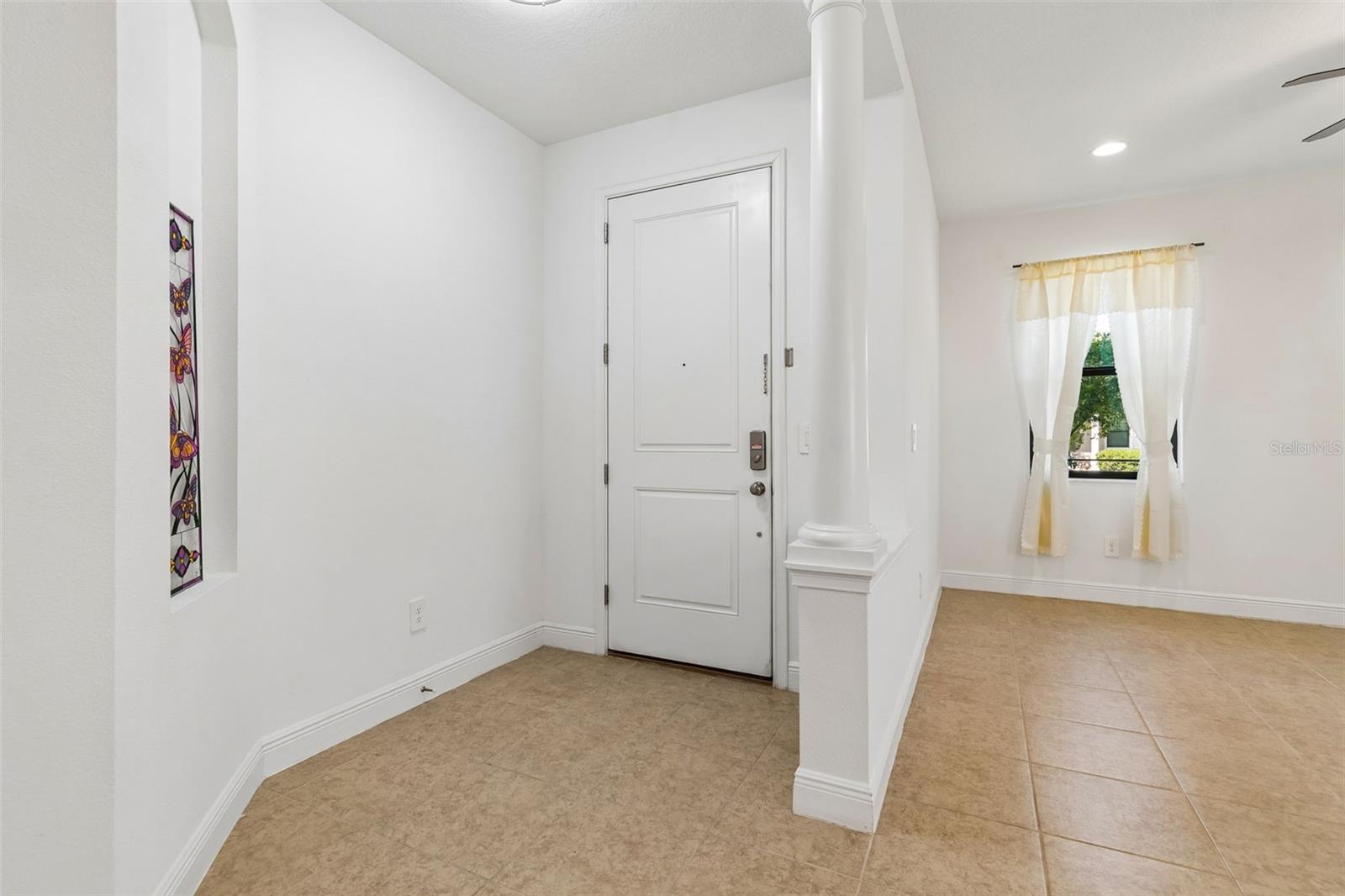 1214 FLORABLU DR, SEFFNER, FL, 33584