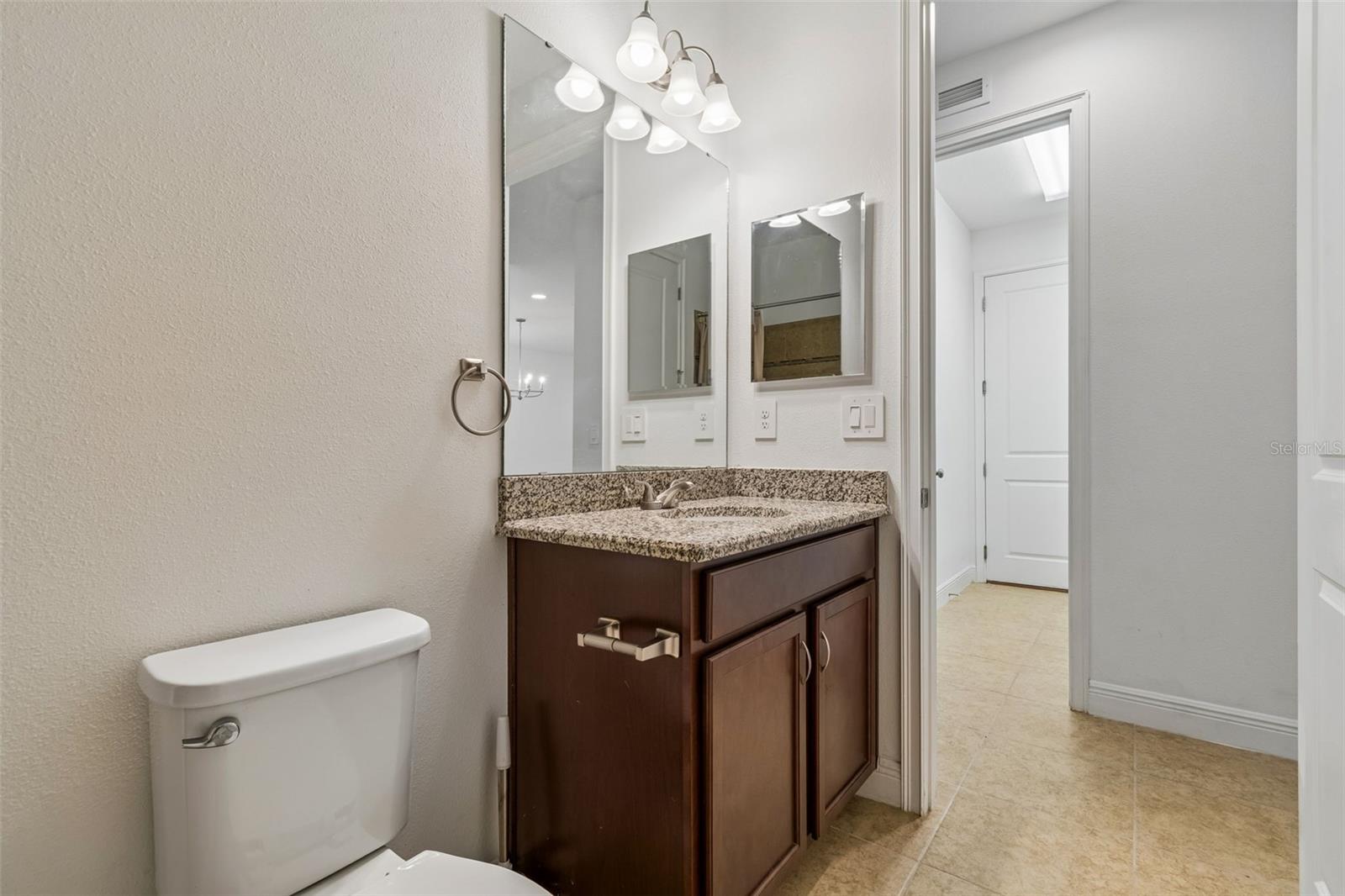 1214 FLORABLU DR, SEFFNER, FL, 33584