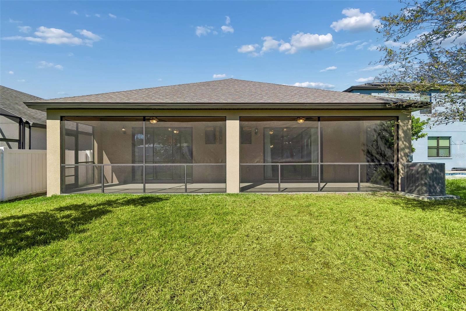 1214 FLORABLU DR, SEFFNER, FL, 33584