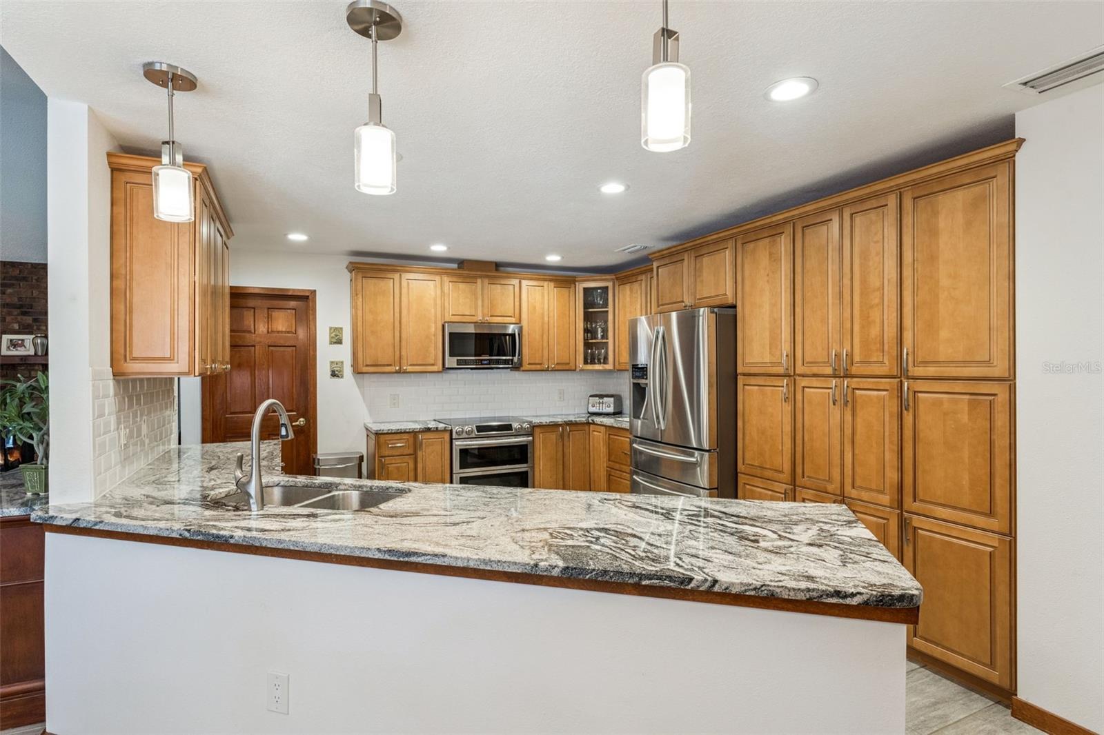 449 WEKIVA COVE RD, LONGWOOD, FL, 32779
