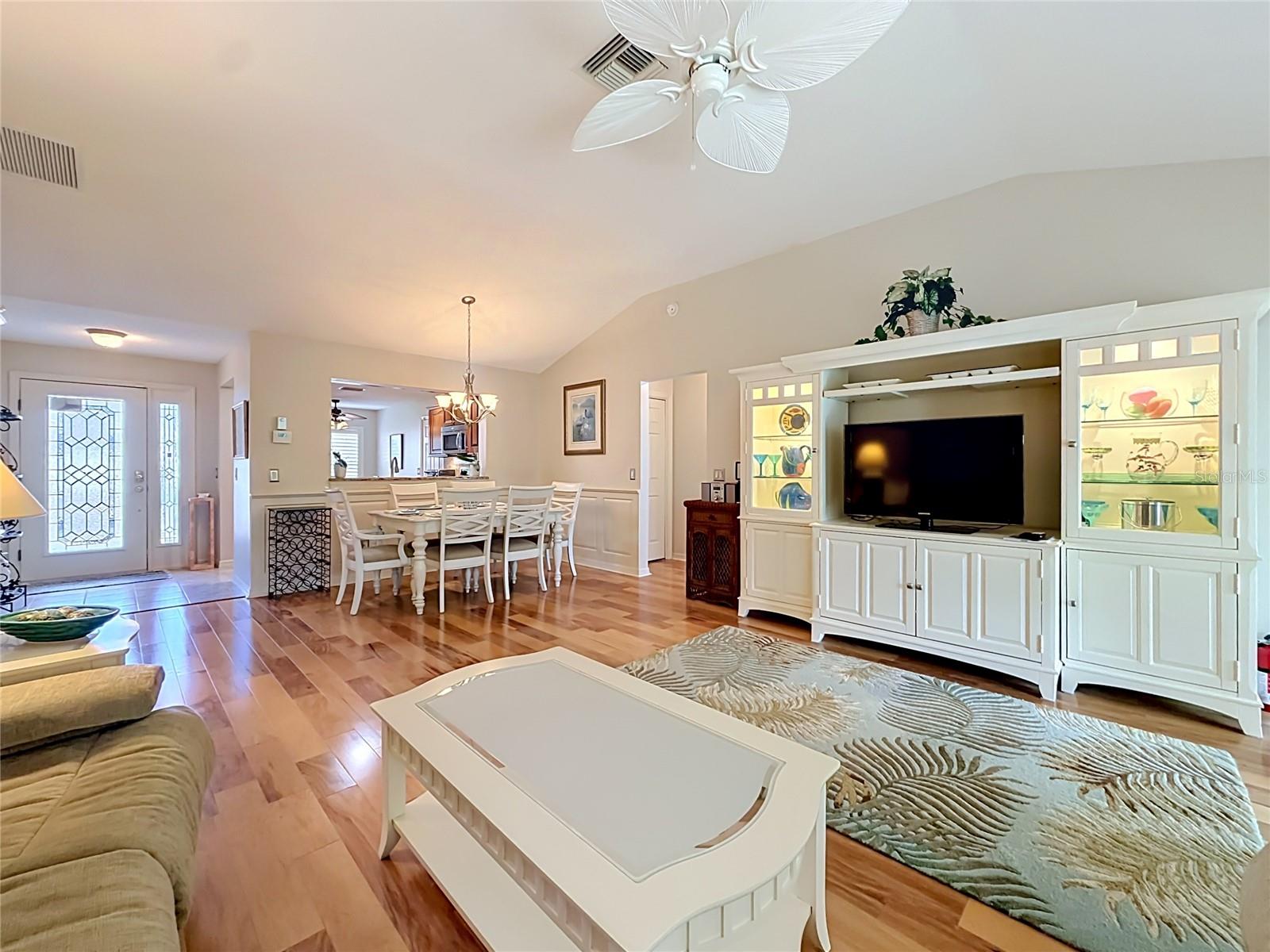 8641 SE 168TH KITTREDGE LOOP, THE VILLAGES, FL, 32162