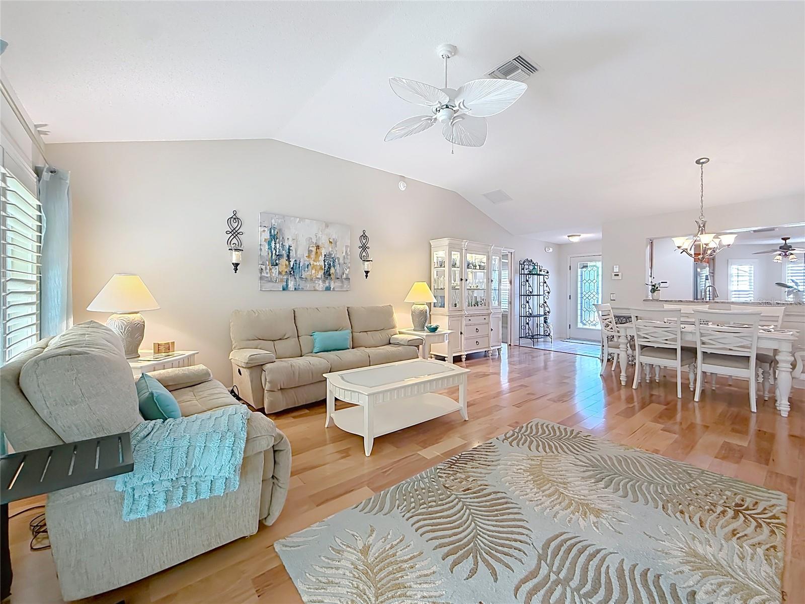 8641 SE 168TH KITTREDGE LOOP, THE VILLAGES, FL, 32162