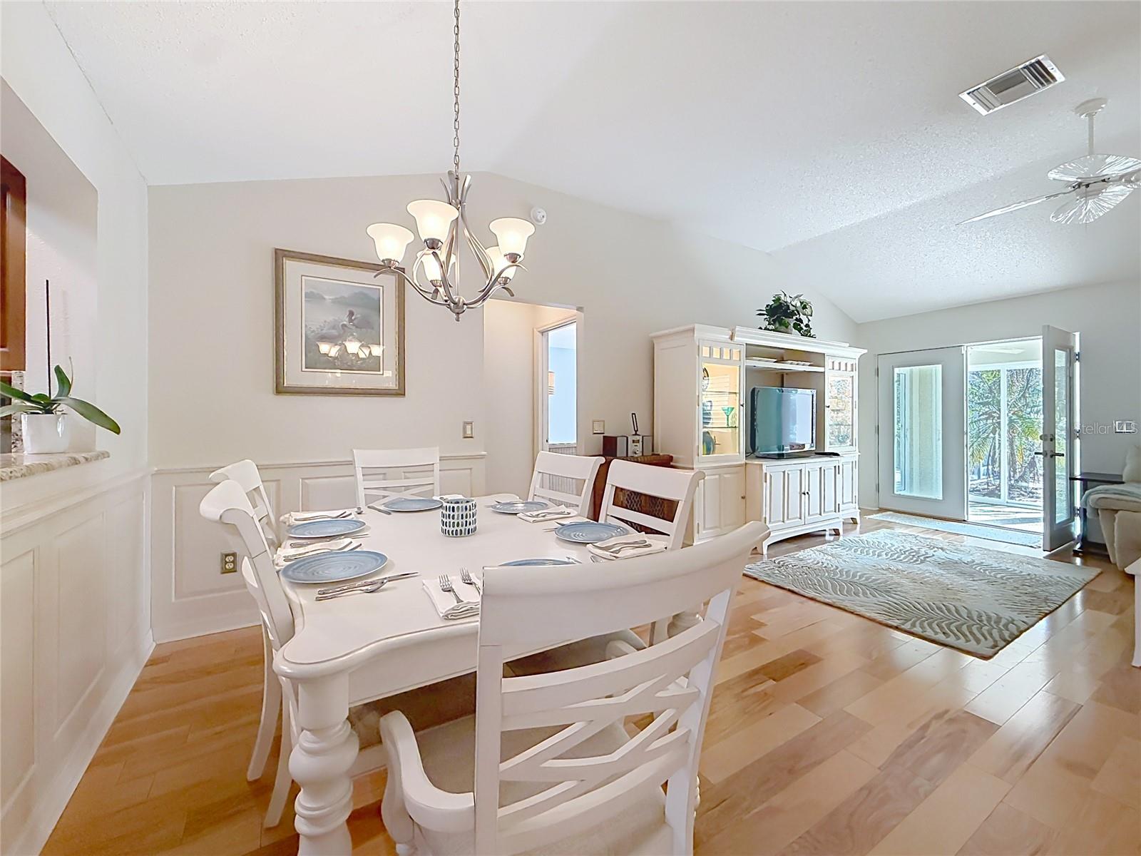 8641 SE 168TH KITTREDGE LOOP, THE VILLAGES, FL, 32162