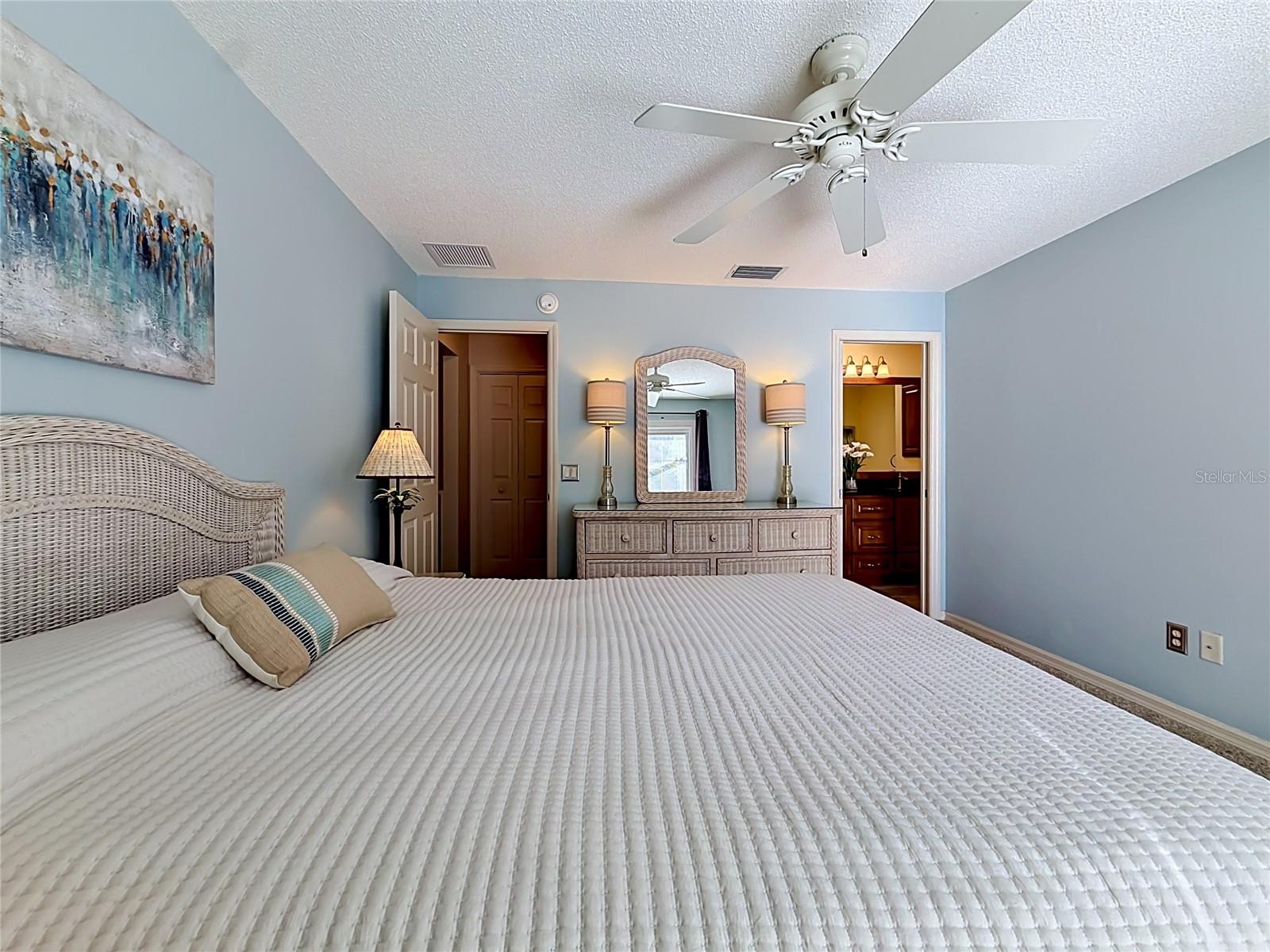 8641 SE 168TH KITTREDGE LOOP, THE VILLAGES, FL, 32162