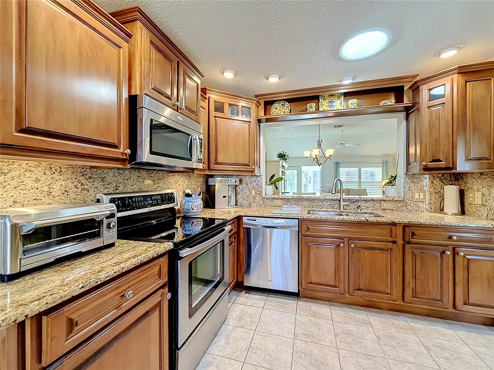8641 SE 168TH KITTREDGE LOOP, THE VILLAGES, FL, 32162