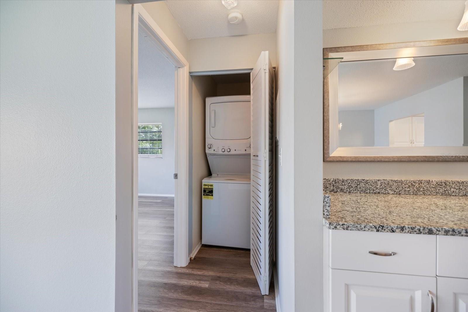 335 THREE LAKES LN #B, VENICE, FL, 34285