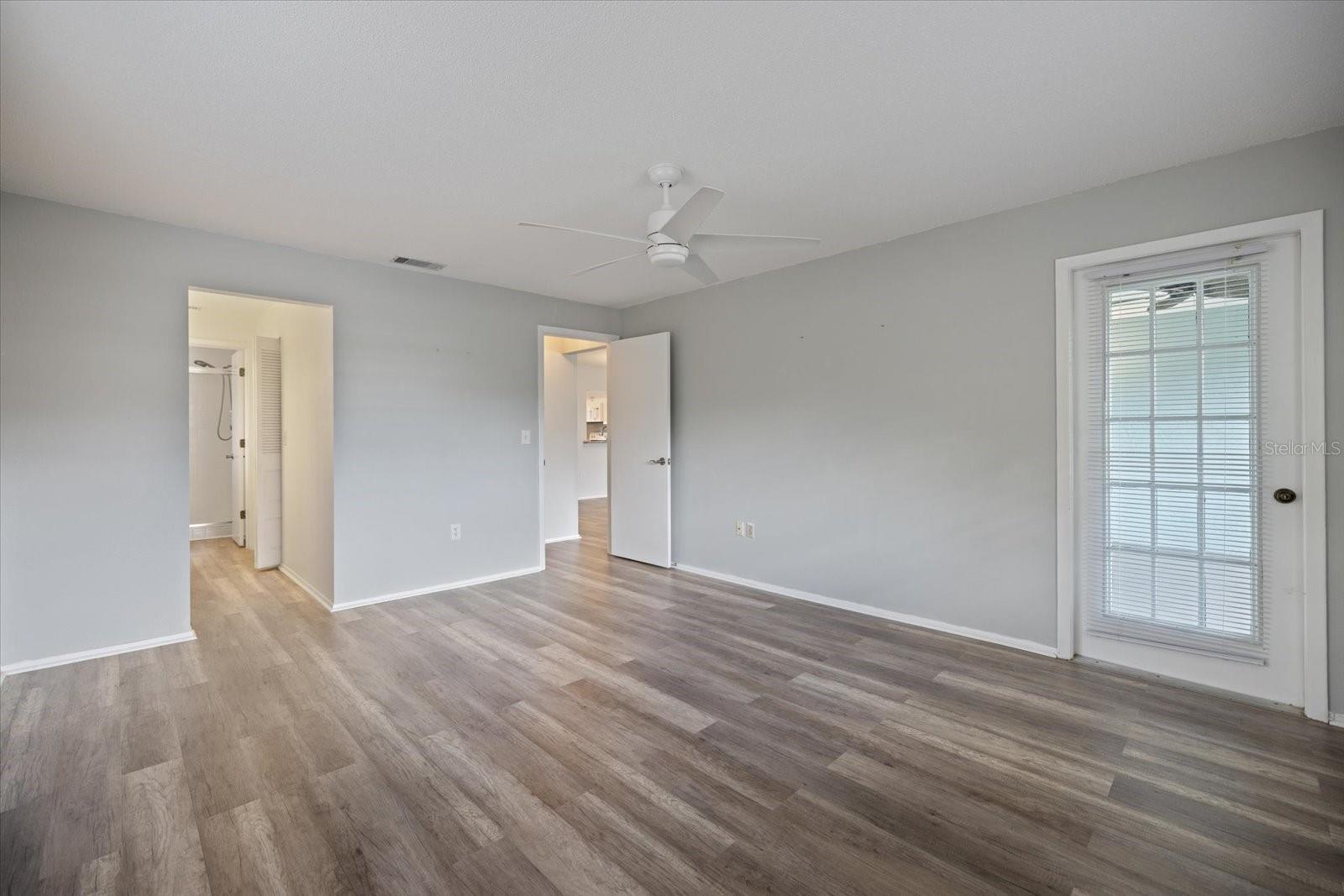 335 THREE LAKES LN #B, VENICE, FL, 34285