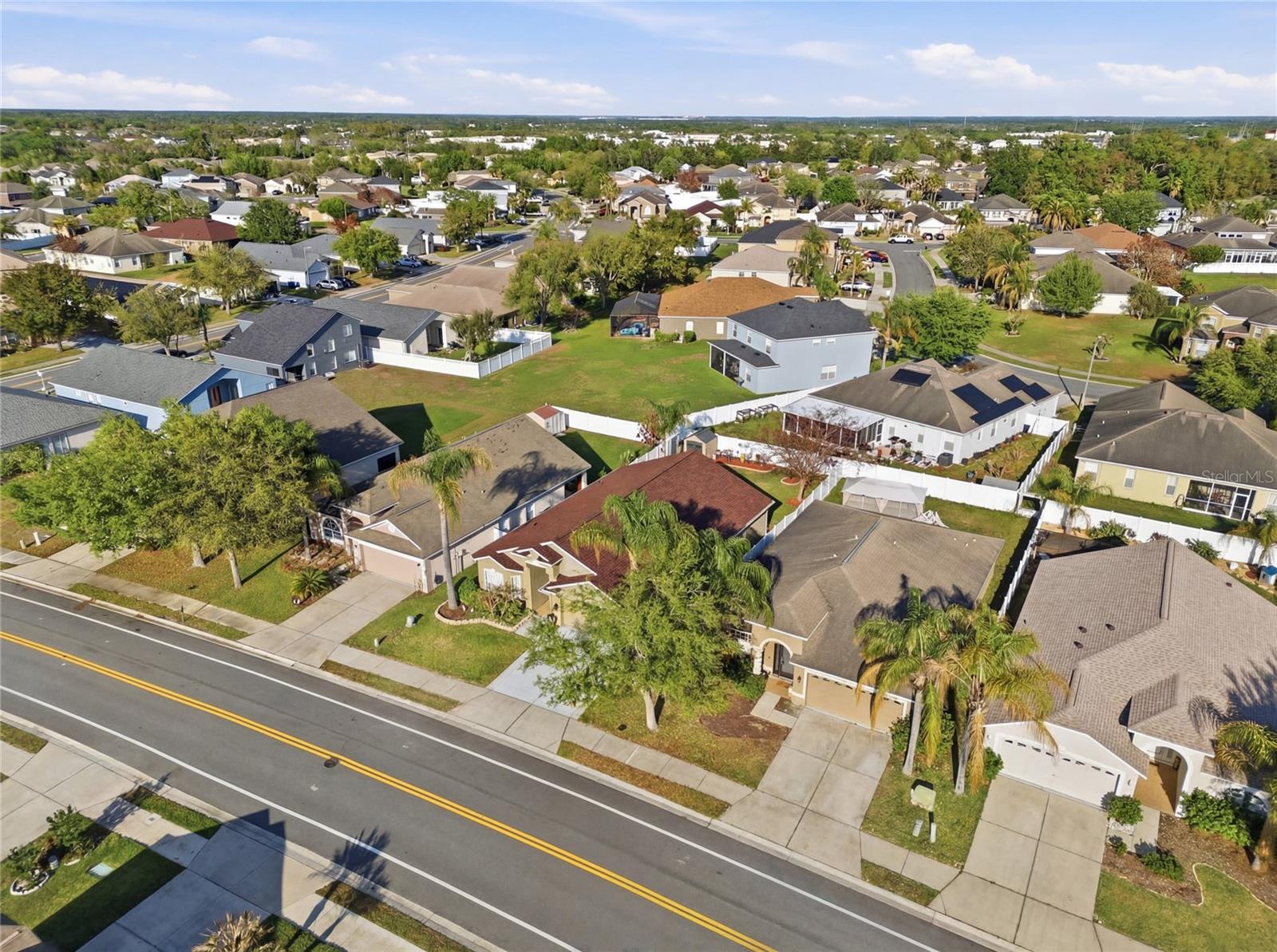 3881 HAMPTON HILLS DR, LAKELAND, FL, 33810