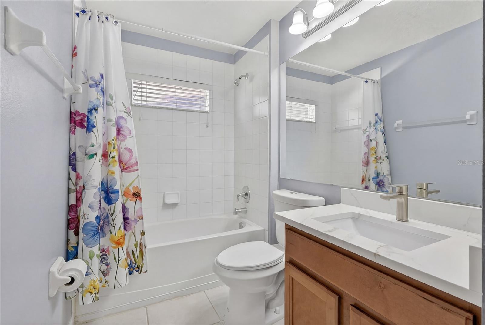 3881 HAMPTON HILLS DR, LAKELAND, FL, 33810
