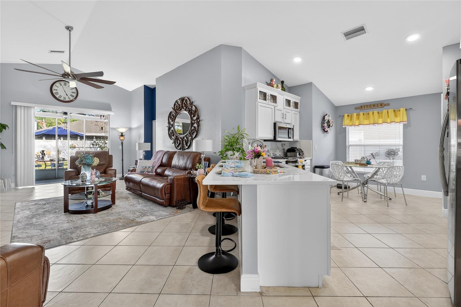 3881 HAMPTON HILLS DR, LAKELAND, FL, 33810