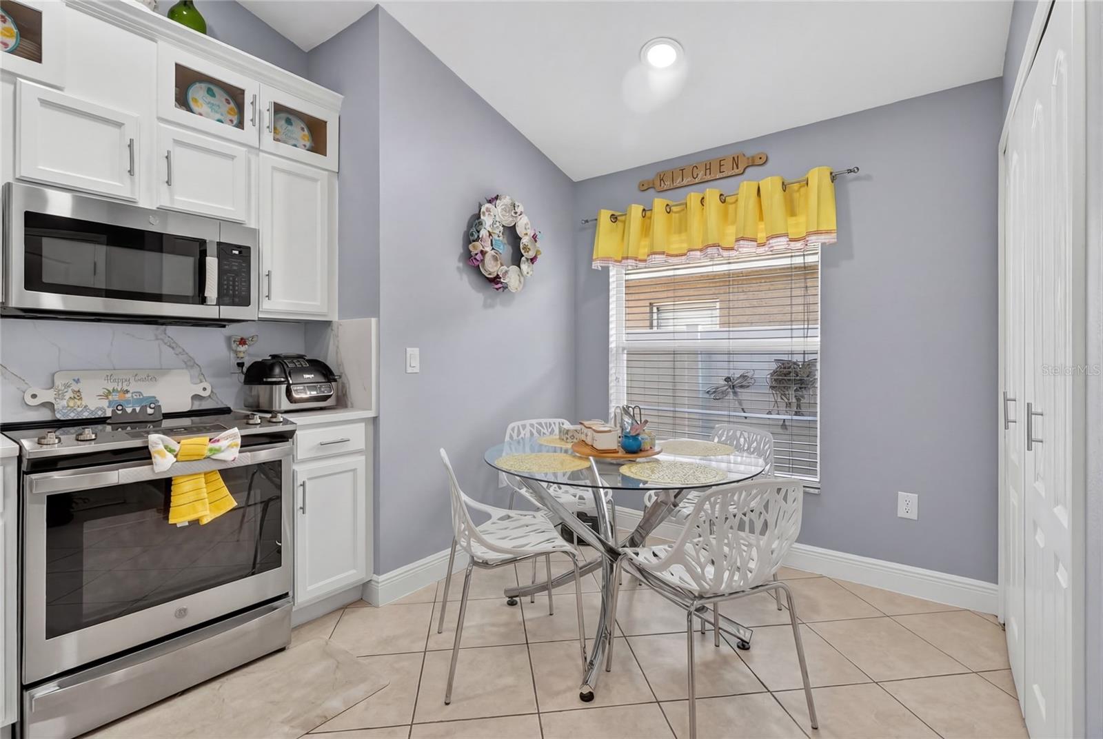 3881 HAMPTON HILLS DR, LAKELAND, FL, 33810