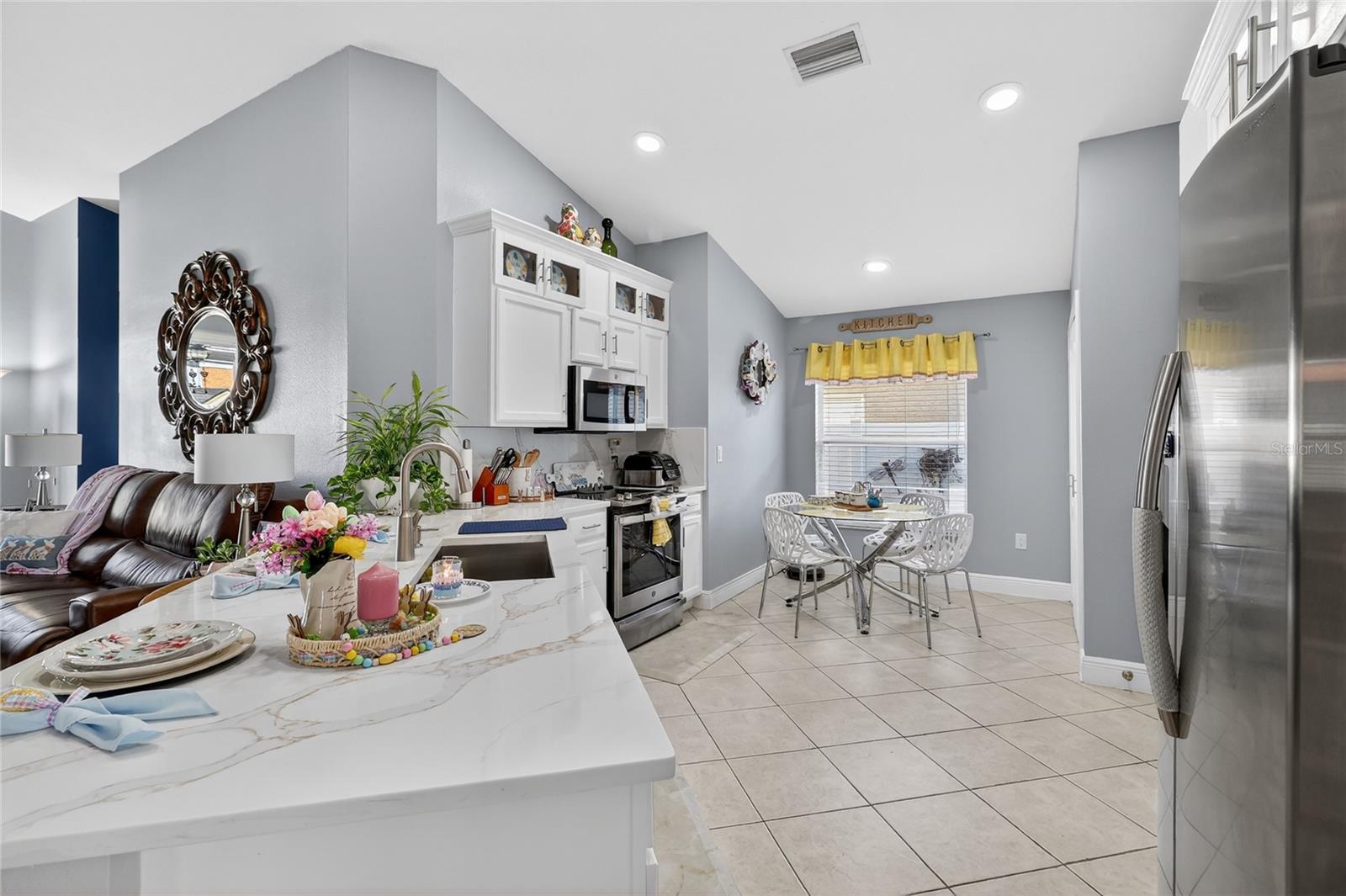 3881 HAMPTON HILLS DR, LAKELAND, FL, 33810