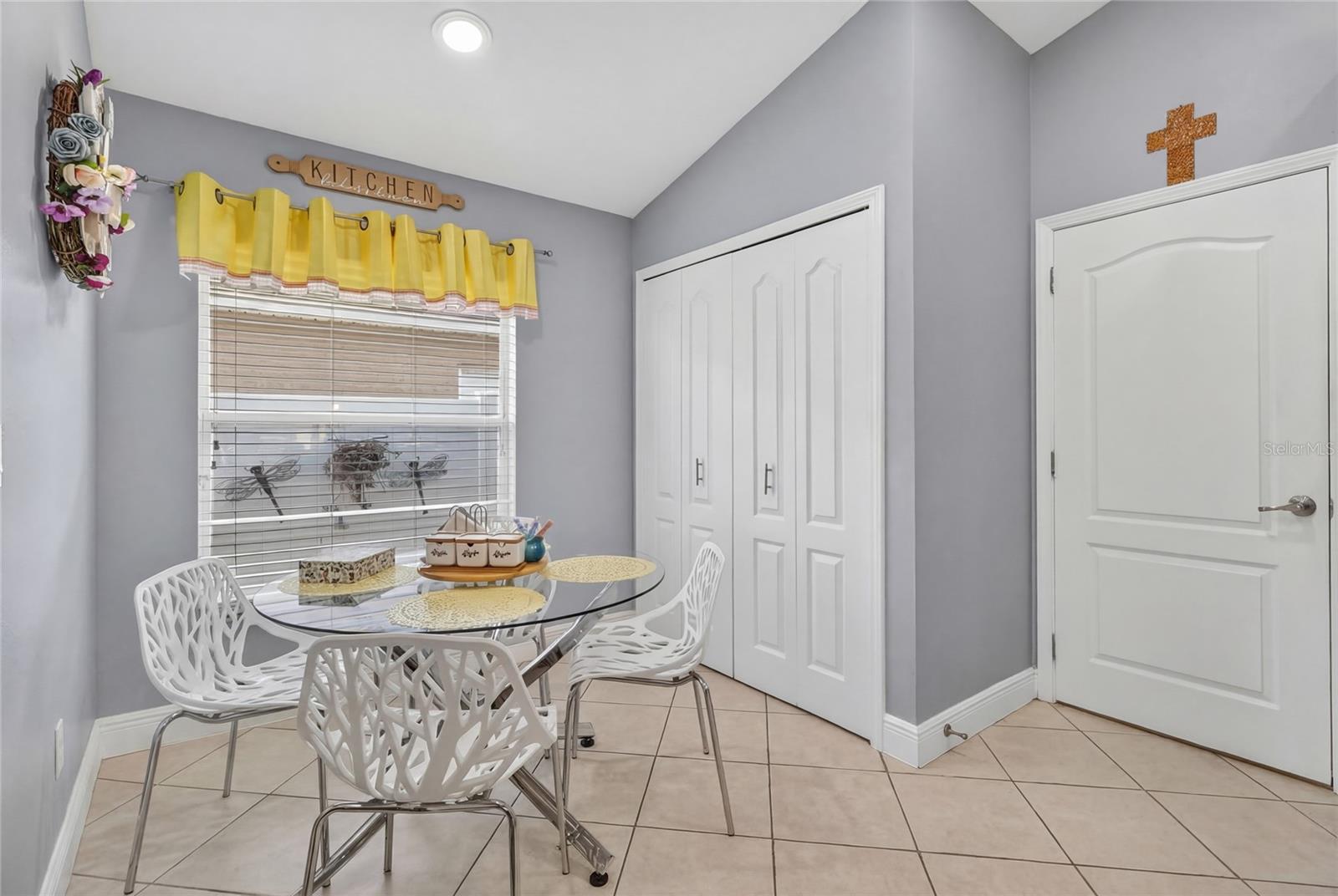 3881 HAMPTON HILLS DR, LAKELAND, FL, 33810