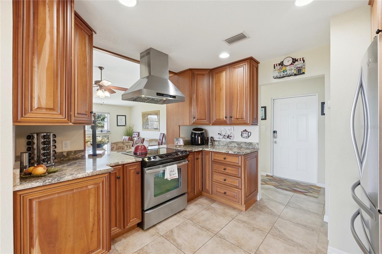 8342 W LAKE MARION RD, HAINES CITY, FL, 33844