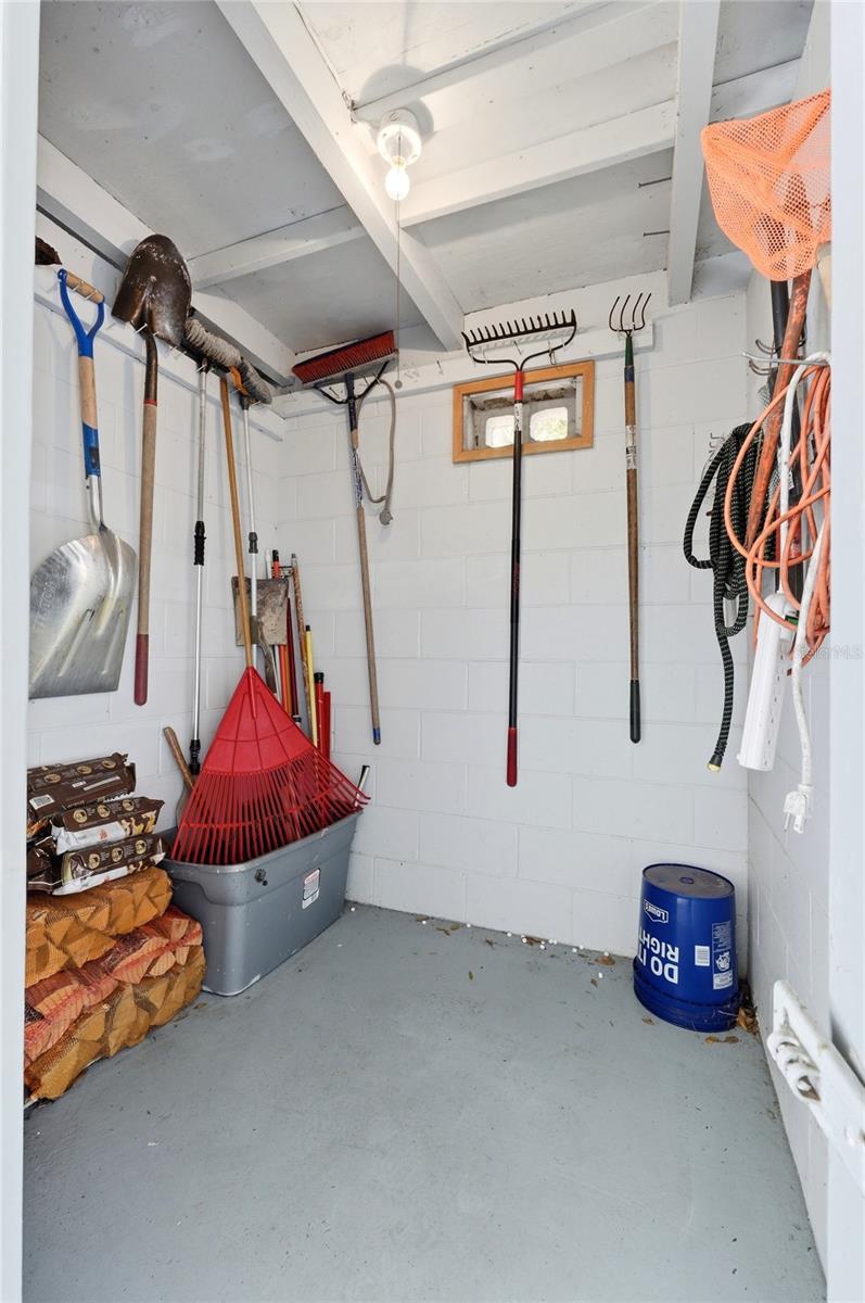 8342 W LAKE MARION RD, HAINES CITY, FL, 33844