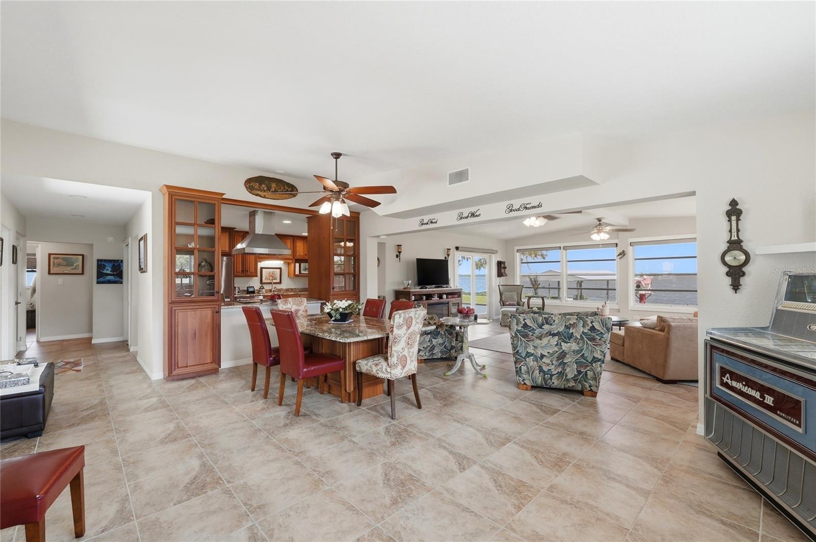 8342 W LAKE MARION RD, HAINES CITY, FL, 33844