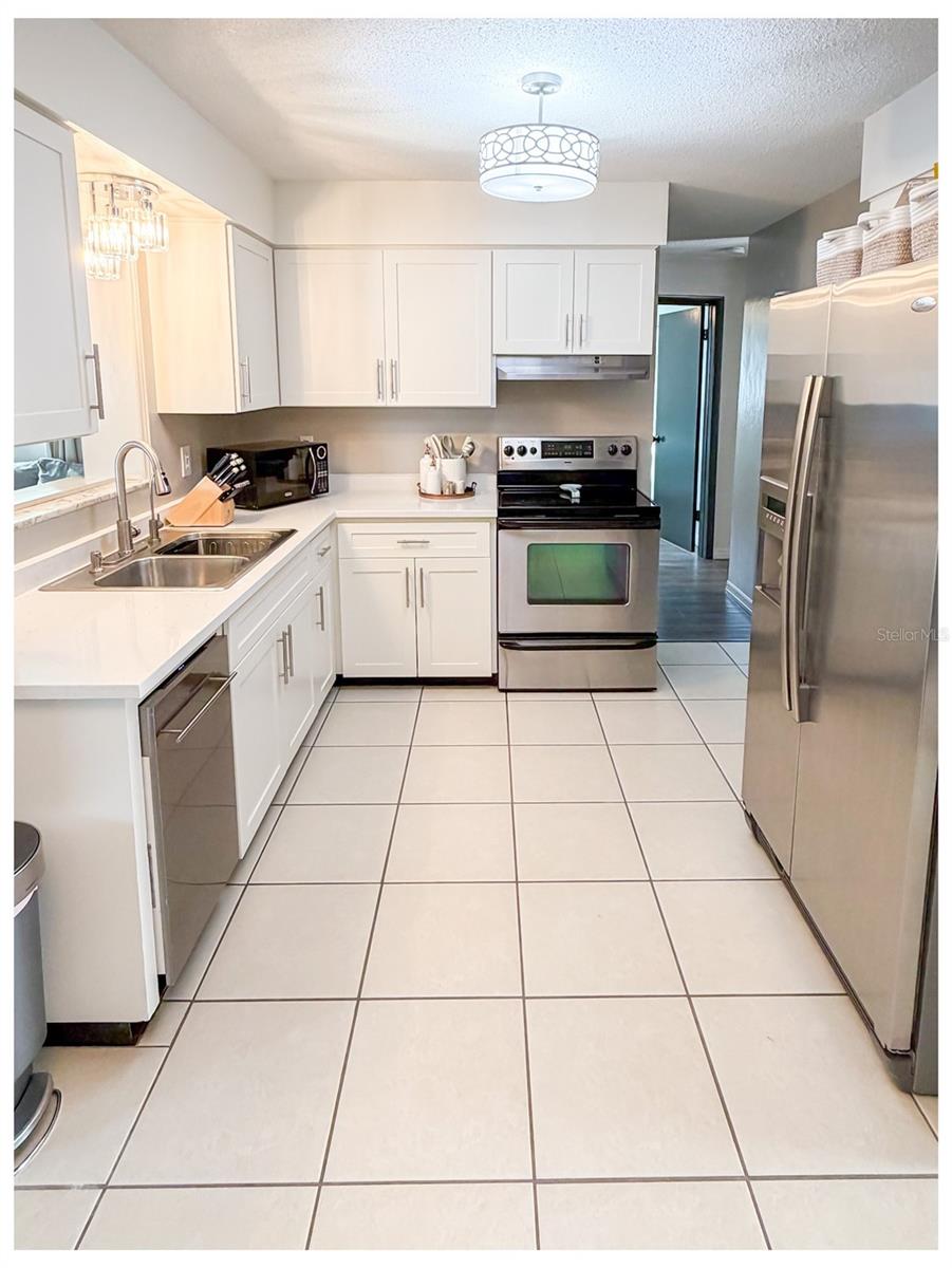 2225 NELLIE ST, LARGO, FL, 33774