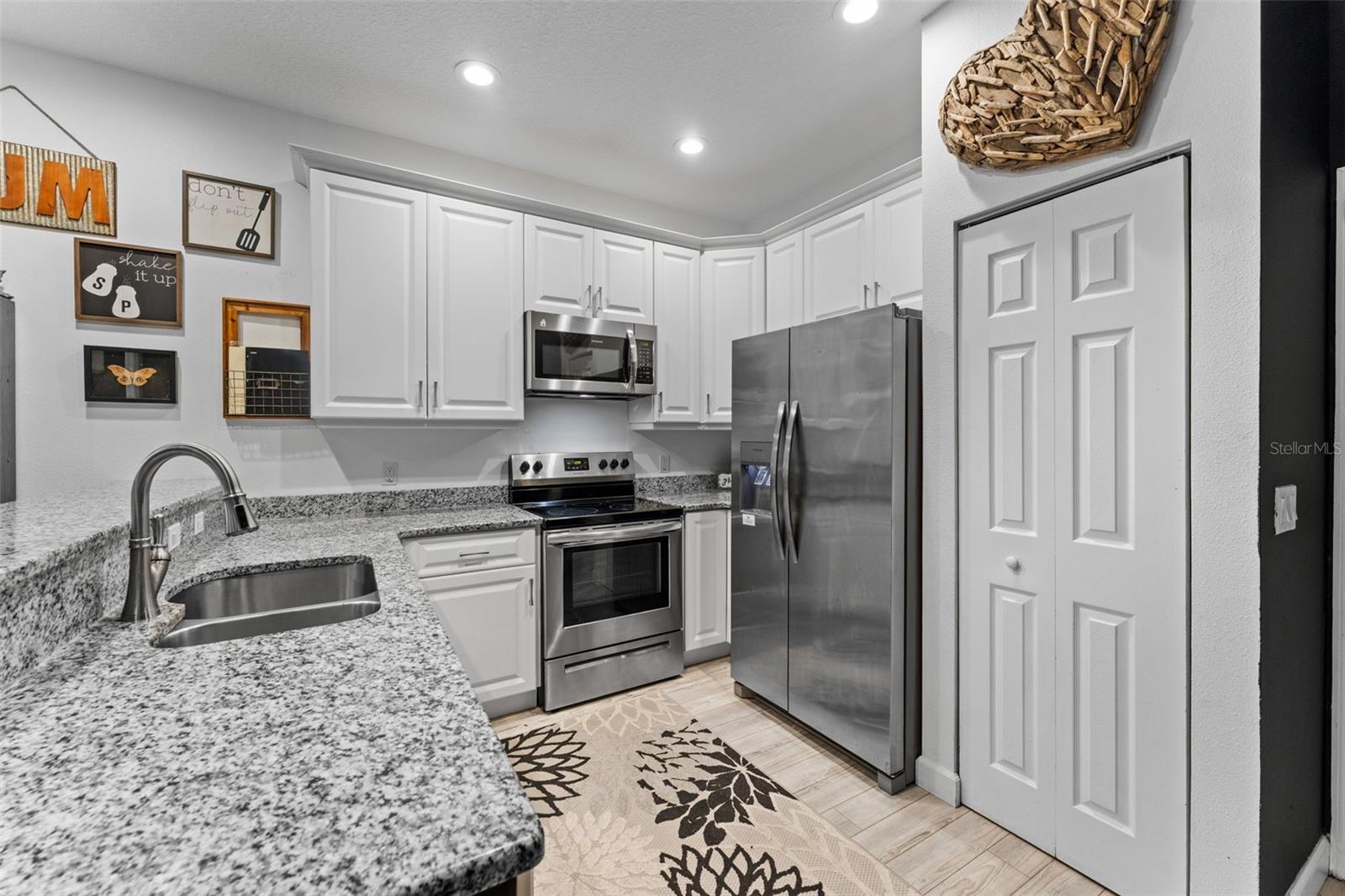 637 HOLMES AVE, DAYTONA BEACH, FL, 32114