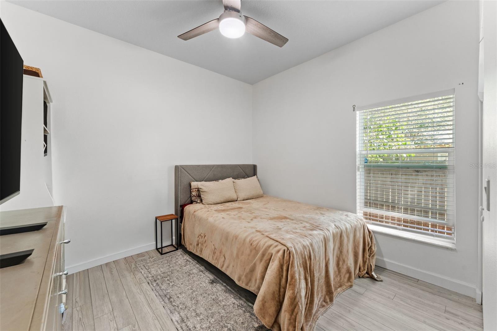 637 HOLMES AVE, DAYTONA BEACH, FL, 32114