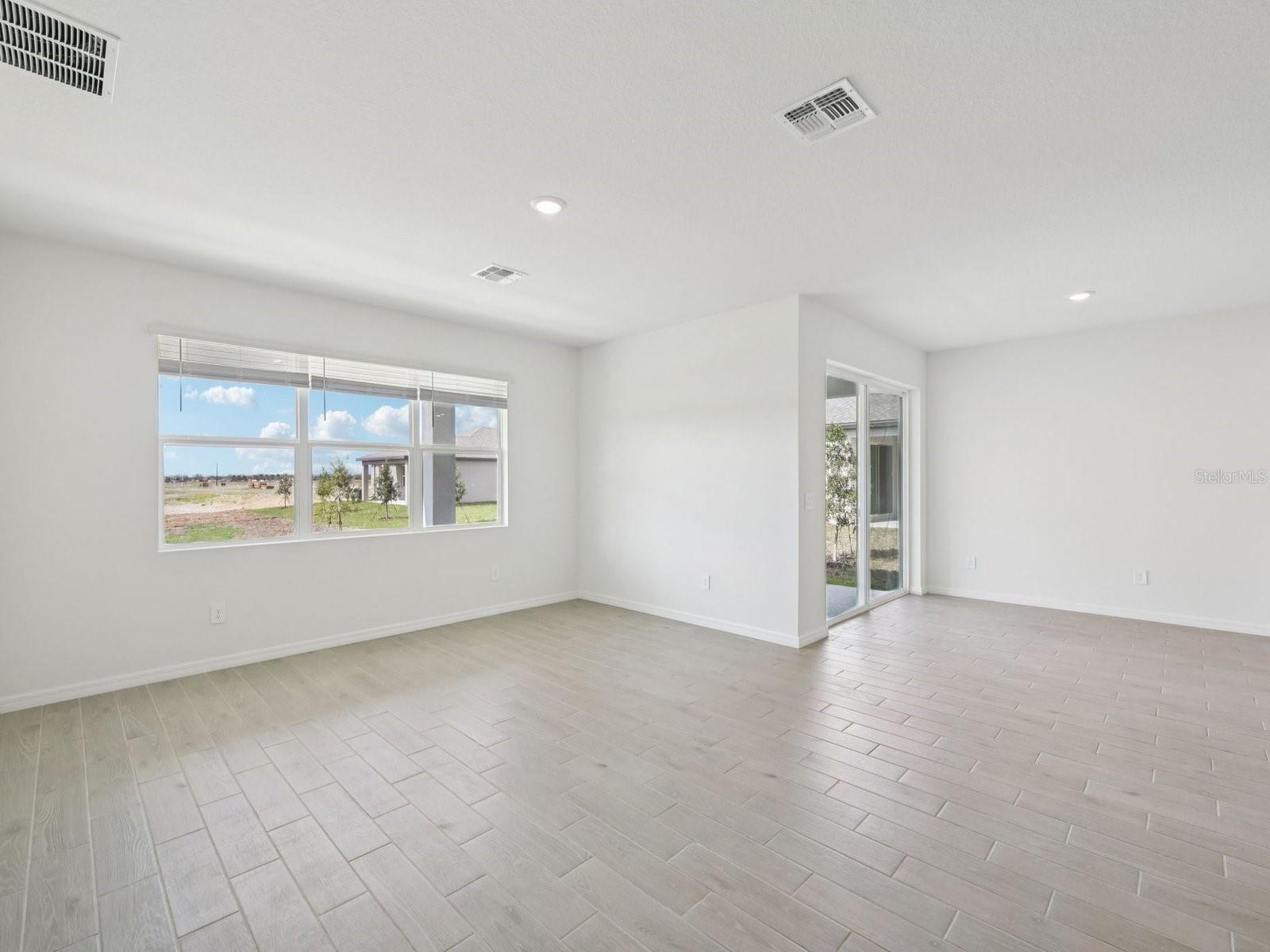 9009 VENETIA CT, PALMETTO, FL, 34221