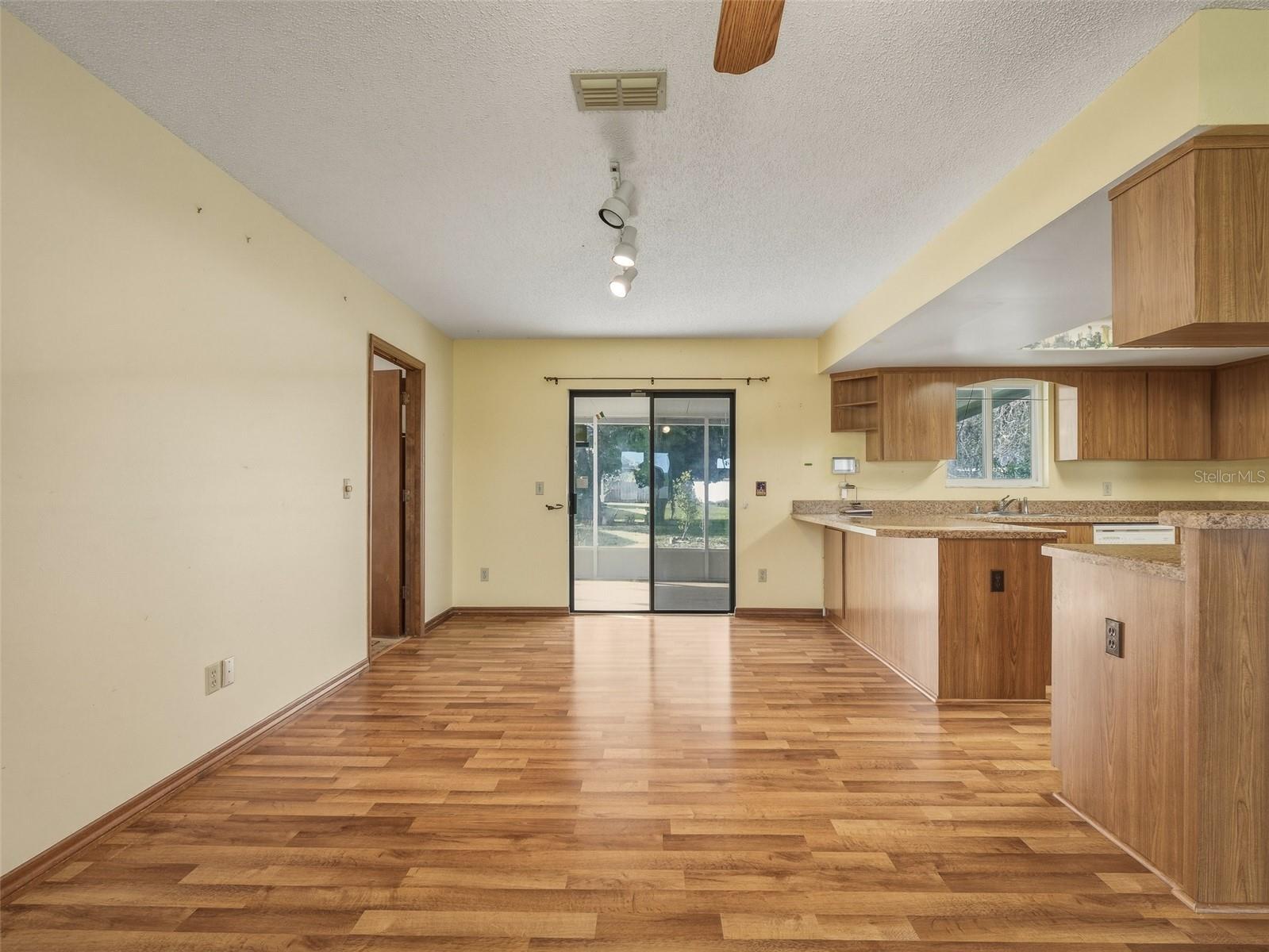 1214 VICTORY PALM DR, EDGEWATER, FL, 32132