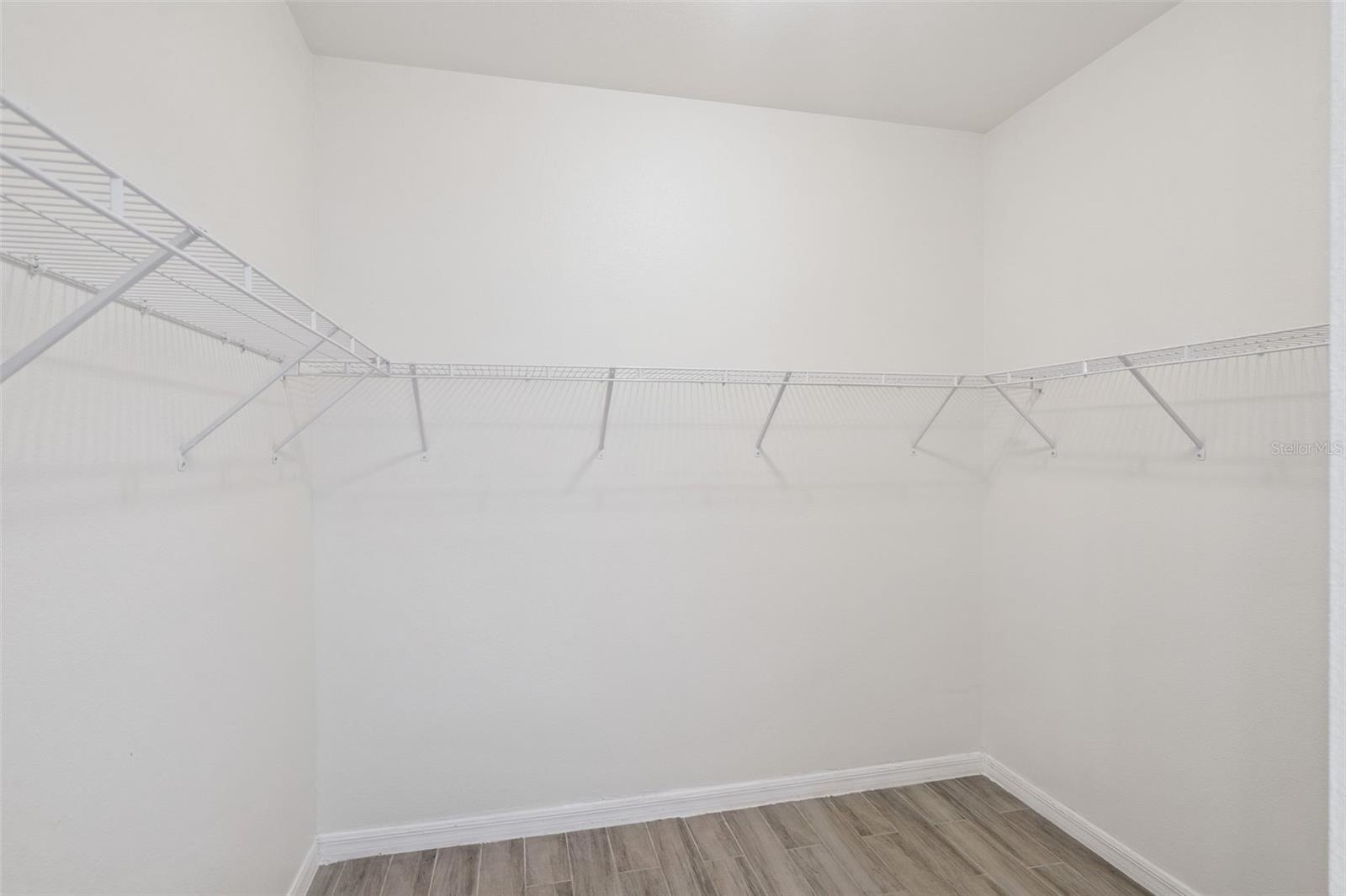 140 HIGHLAND MEADOWS ST, DAVENPORT, FL, 33837