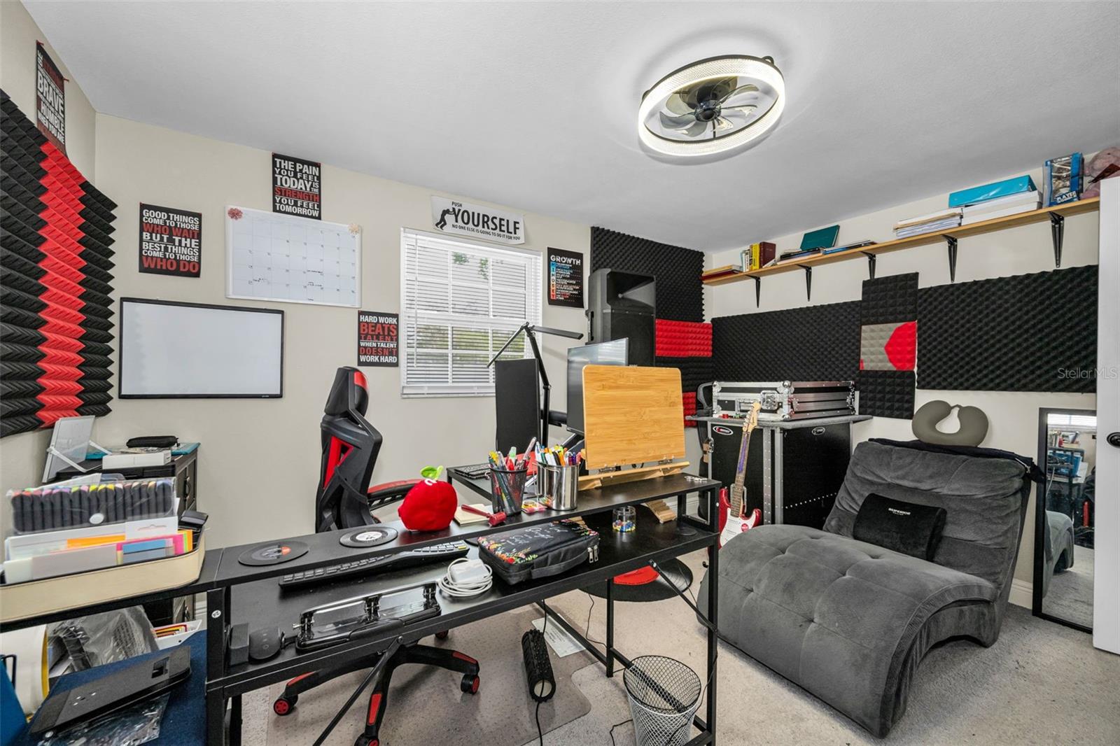 801 WALNUT DR, SEFFNER, FL, 33584