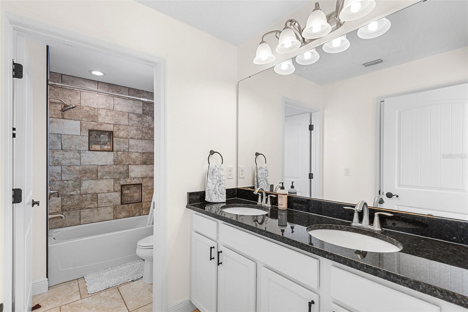 189 MAGNETA LOOP, AUBURNDALE, FL, 33823