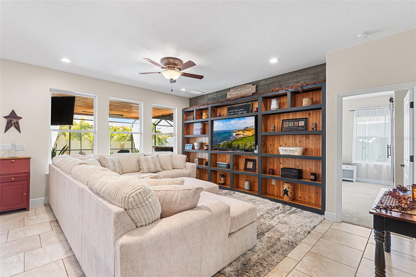 189 MAGNETA LOOP, AUBURNDALE, FL, 33823