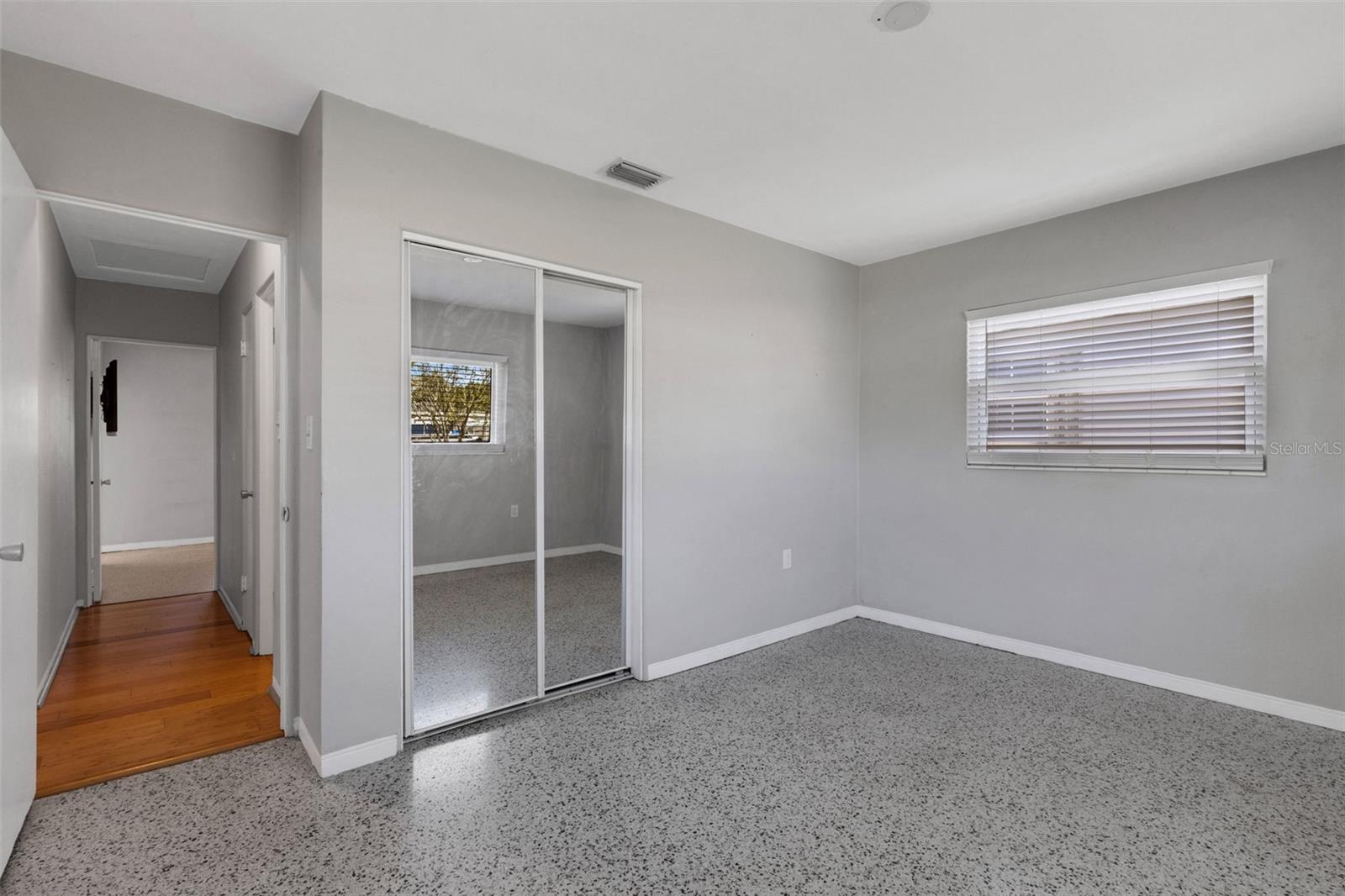 11436 RIDGEWOOD CIR, SEMINOLE, FL, 33772