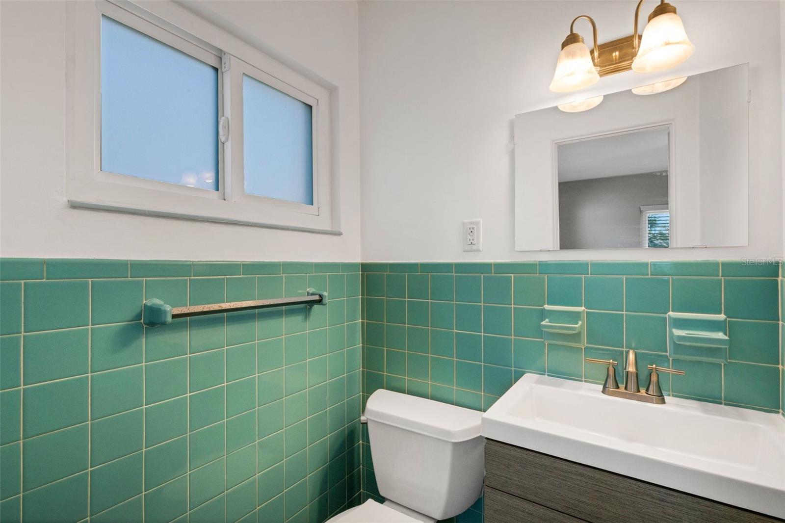 11436 RIDGEWOOD CIR, SEMINOLE, FL, 33772