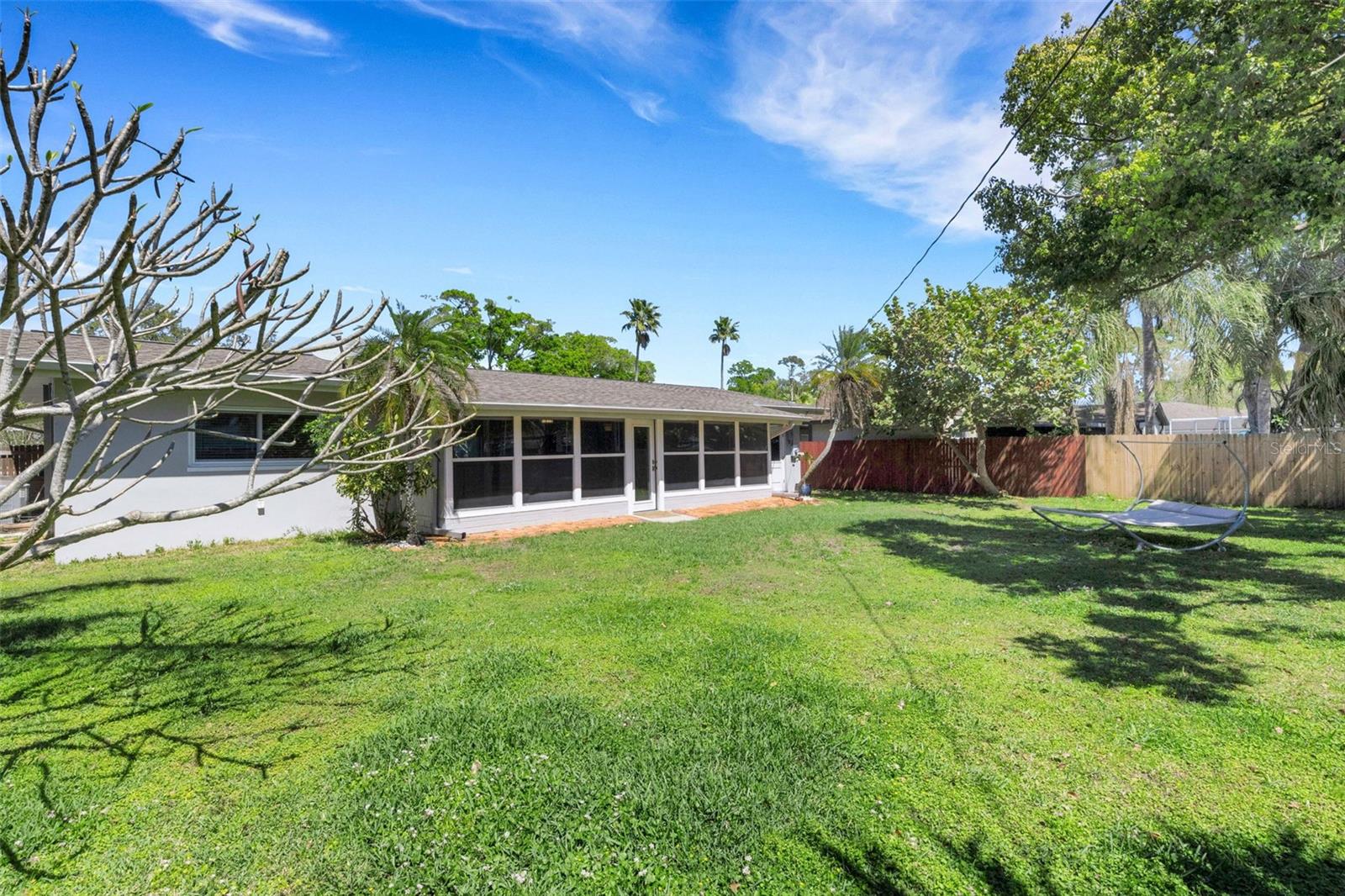 11436 RIDGEWOOD CIR, SEMINOLE, FL, 33772