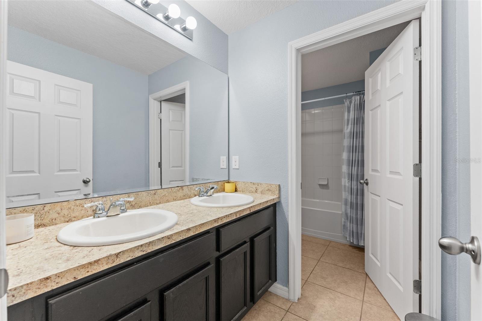 132 ANDALUSIA LOOP, DAVENPORT, FL, 33837