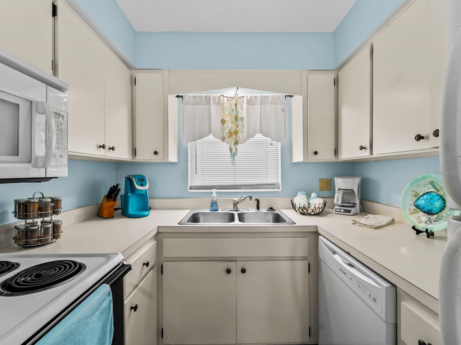 210 PARK BLVD N #122, VENICE, FL, 34285