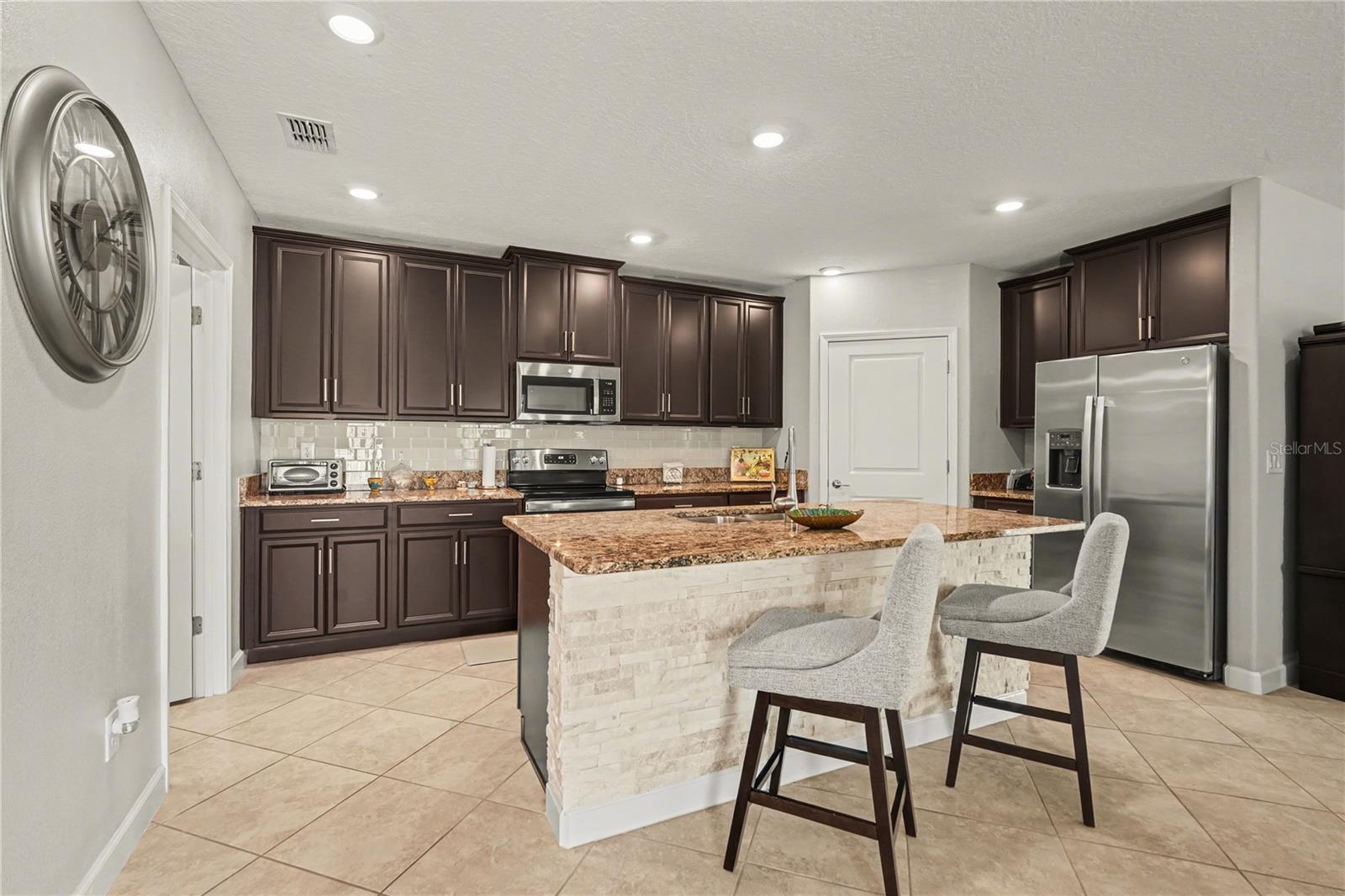 10231 ECHO DOCK LOOP, SAN ANTONIO, FL, 33576