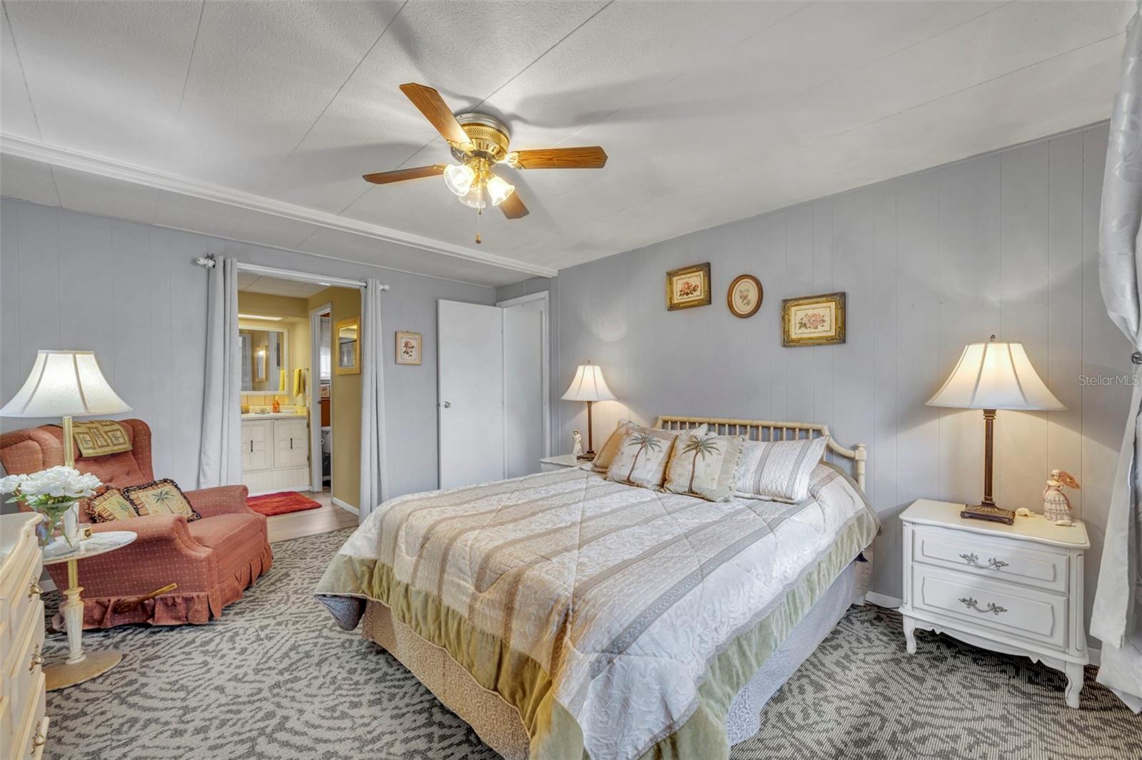 104 DIAMOND HEAD DR, LEESBURG, FL, 34788