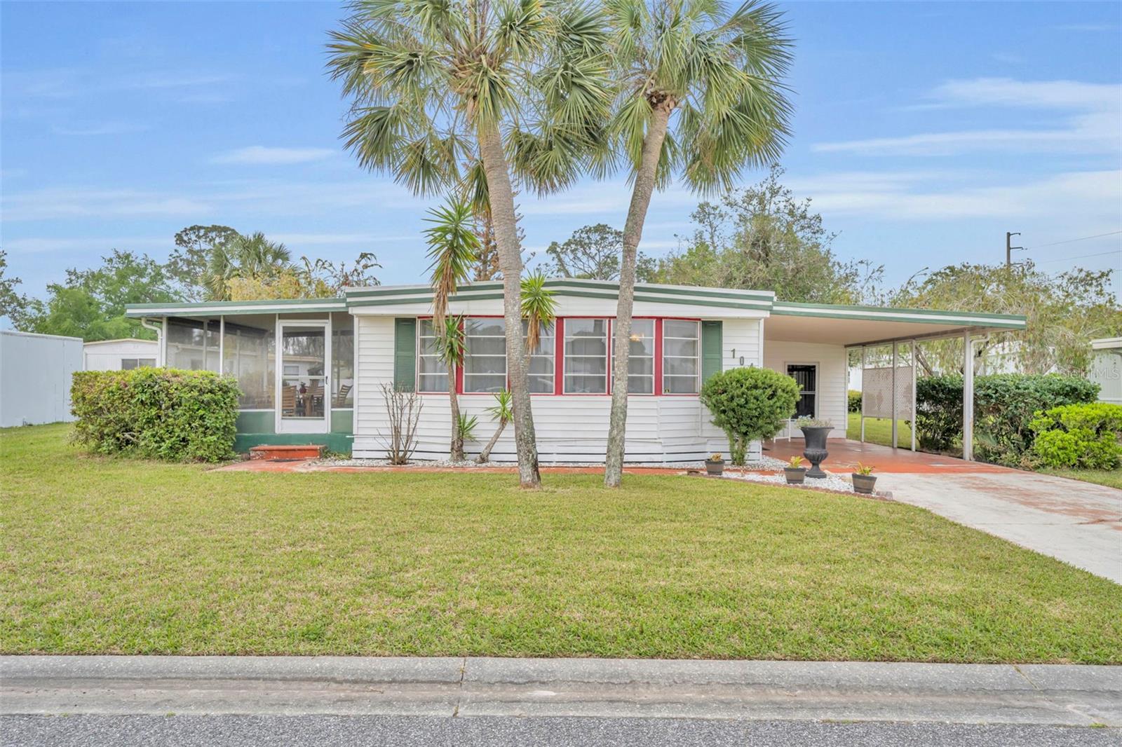 104 DIAMOND HEAD DR, LEESBURG, FL, 34788