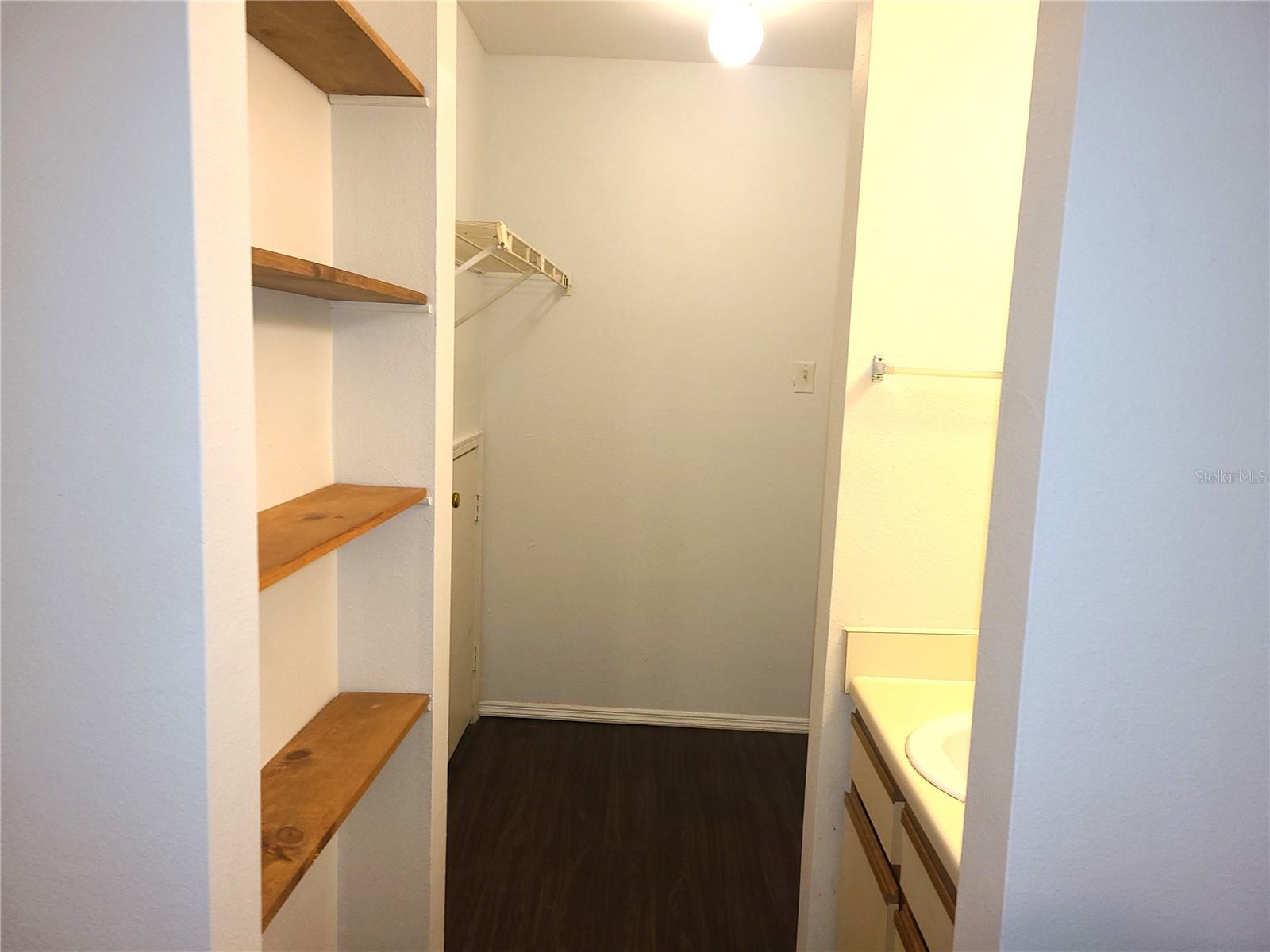 1400 GANDY BLVD N #1111, ST PETERSBURG, FL, 33702