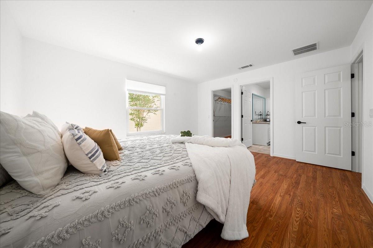 936 ORCHID ST, LADY LAKE, FL, 32159