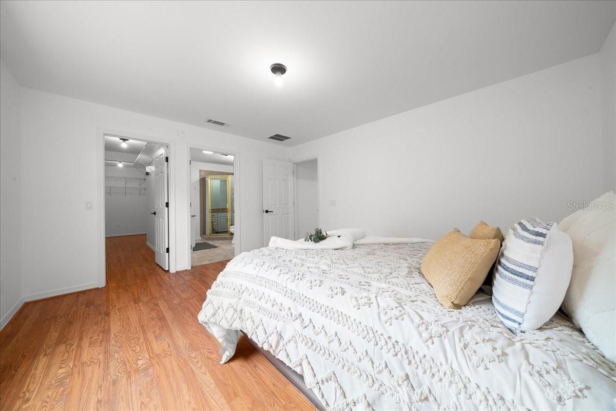 936 ORCHID ST, LADY LAKE, FL, 32159