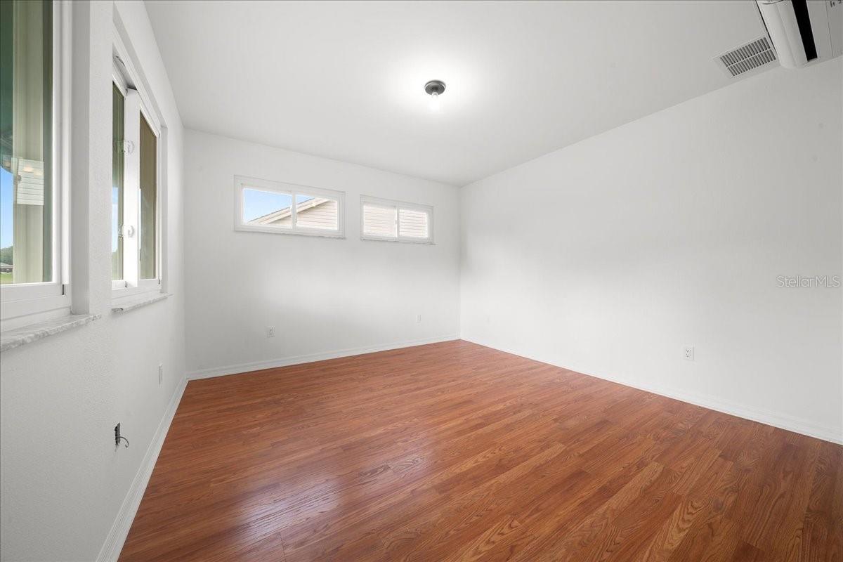 936 ORCHID ST, LADY LAKE, FL, 32159