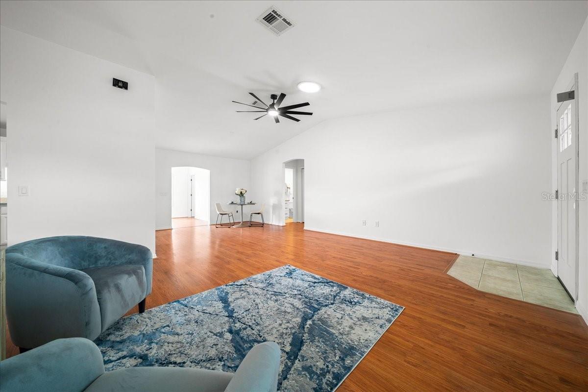 936 ORCHID ST, LADY LAKE, FL, 32159