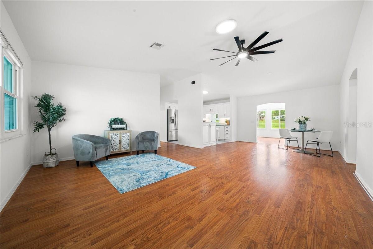 936 ORCHID ST, LADY LAKE, FL, 32159