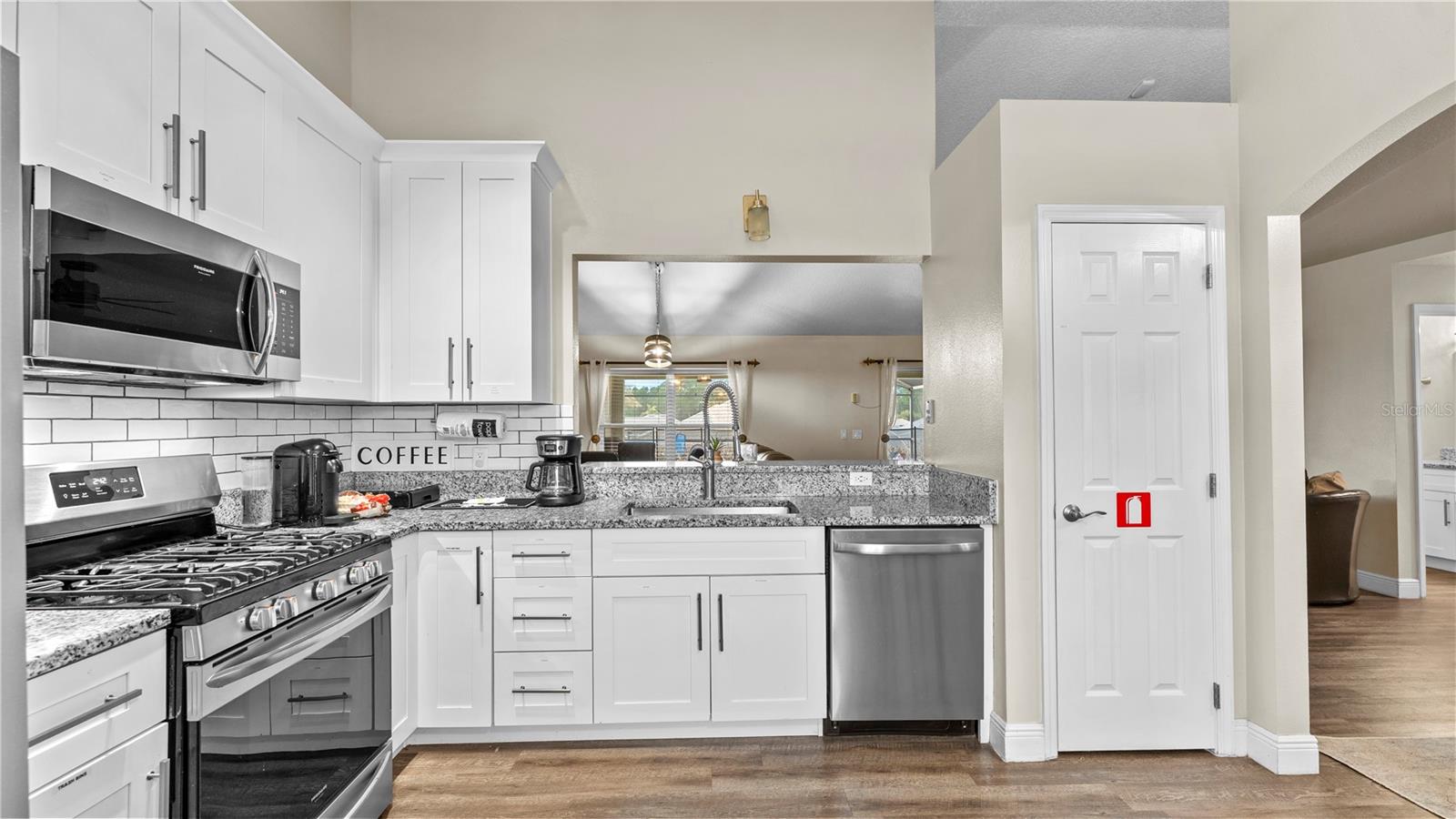 706 DOLCETTO DR, DAVENPORT, FL, 33897