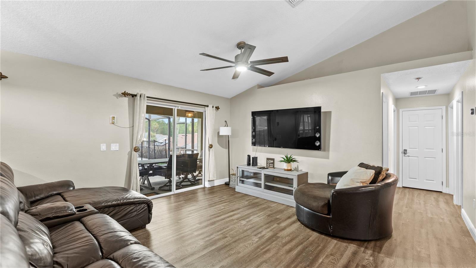 706 DOLCETTO DR, DAVENPORT, FL, 33897