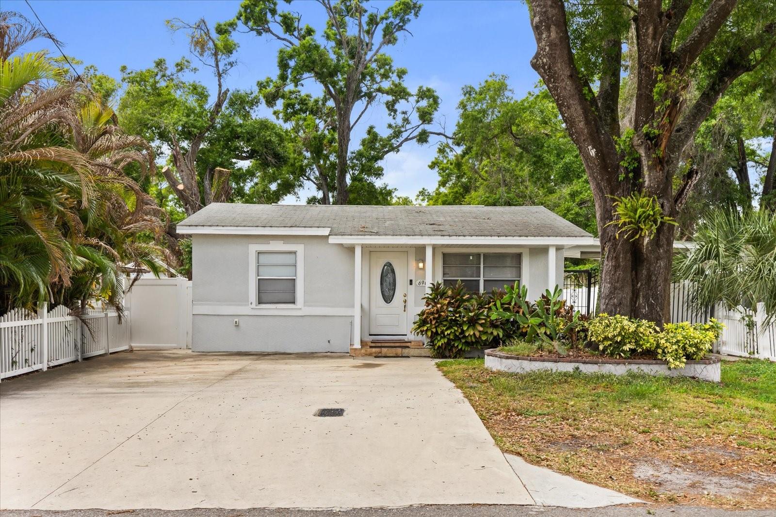 6908 N OREGON AVE, TAMPA, FL, 33604
