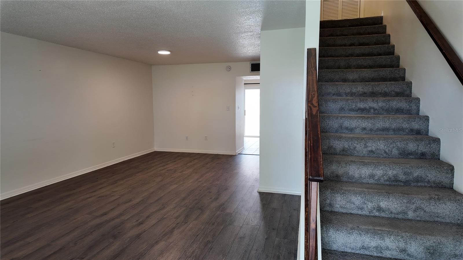 5850 CYPRESS GARDENS BLVD #302, WINTER HAVEN, FL, 33884