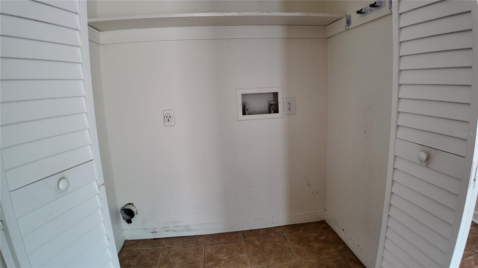 5850 CYPRESS GARDENS BLVD #302, WINTER HAVEN, FL, 33884